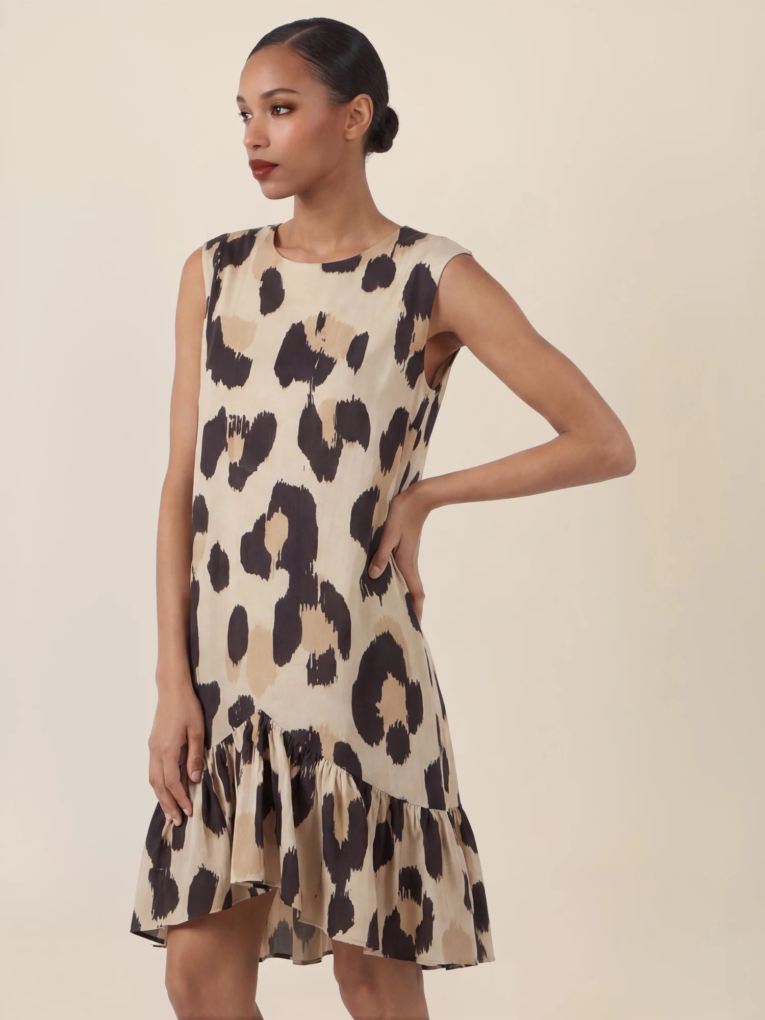 APART Kurzes Volantkleid mit Allover-Print | beige-multicolor - Image 4