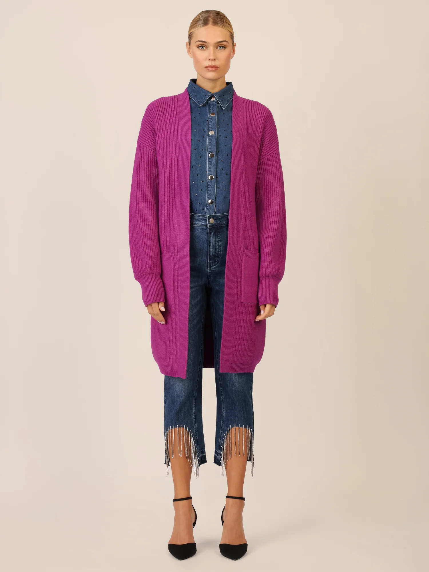 APART Lange Strickjacke mit aufgesetzten Taschen | lila - Image 4