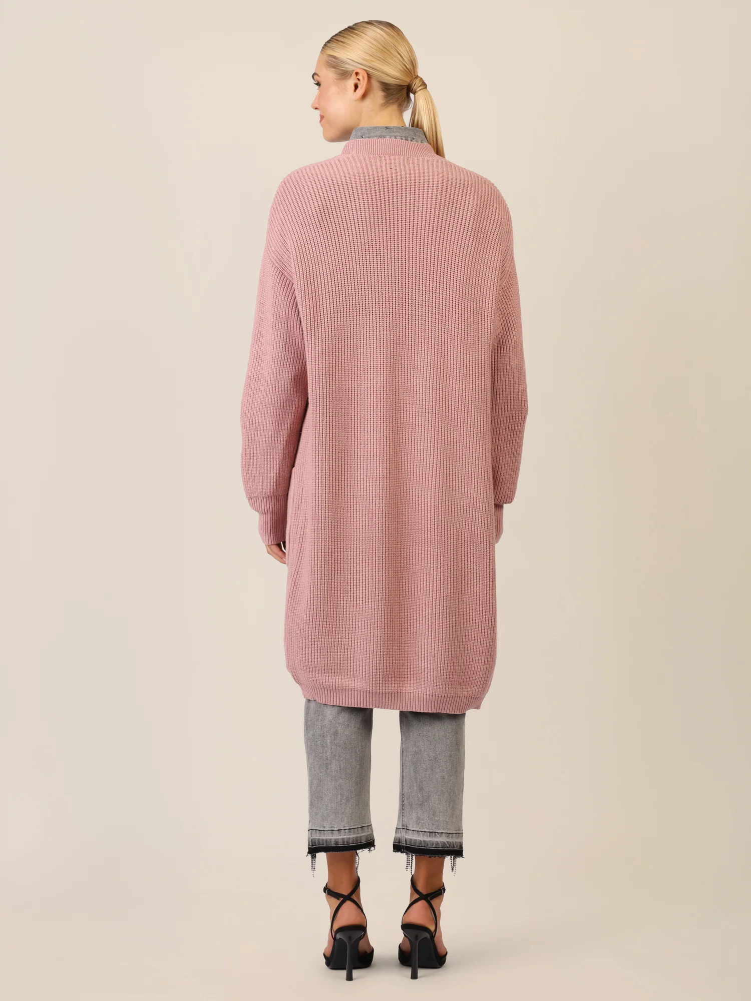 APART Lange Strickjacke mit aufgesetzten Taschen | mauve - Image 3