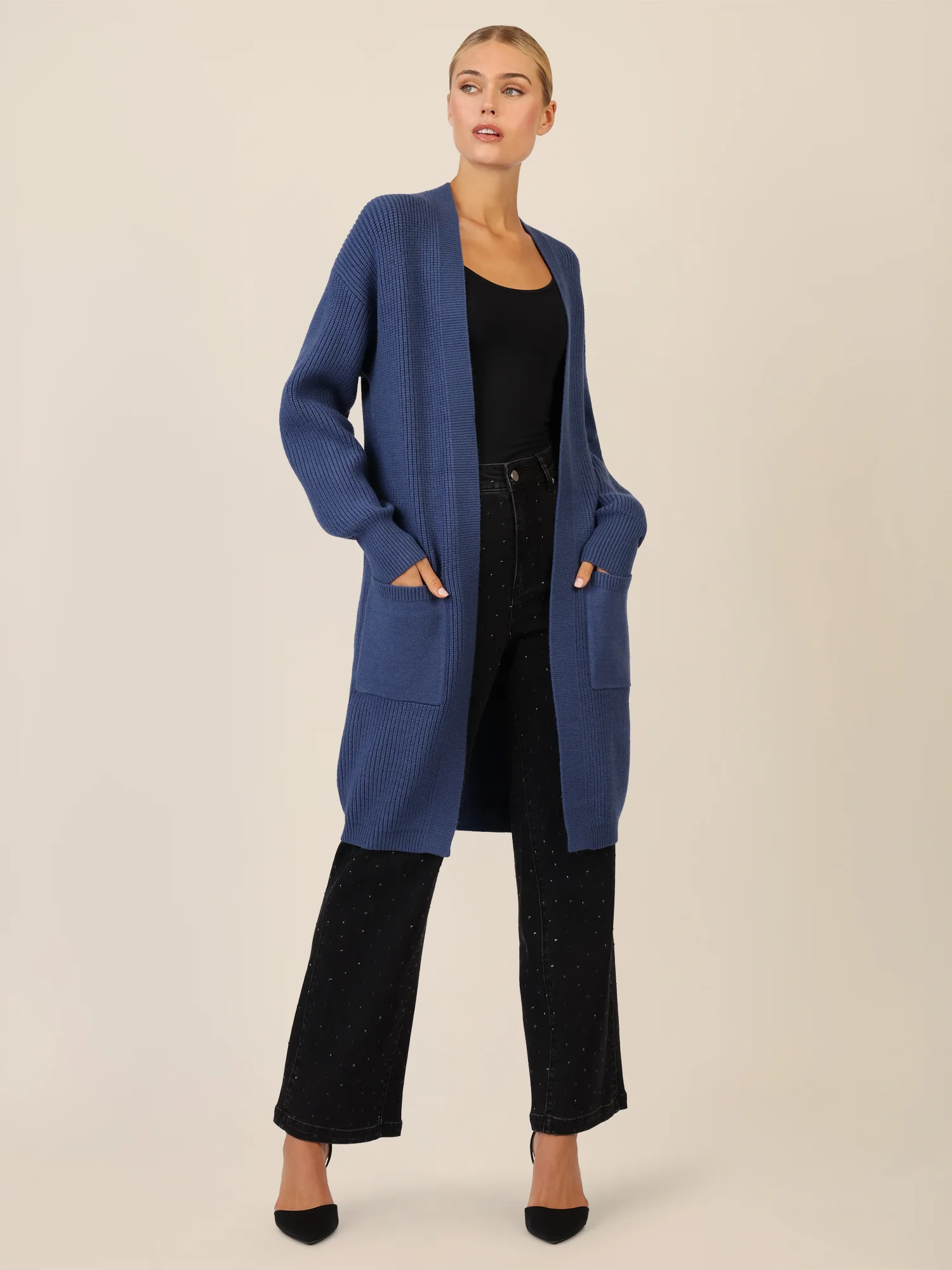 APART Lange Strickjacke mit aufgesetzten Taschen | mittelblau - Image 2