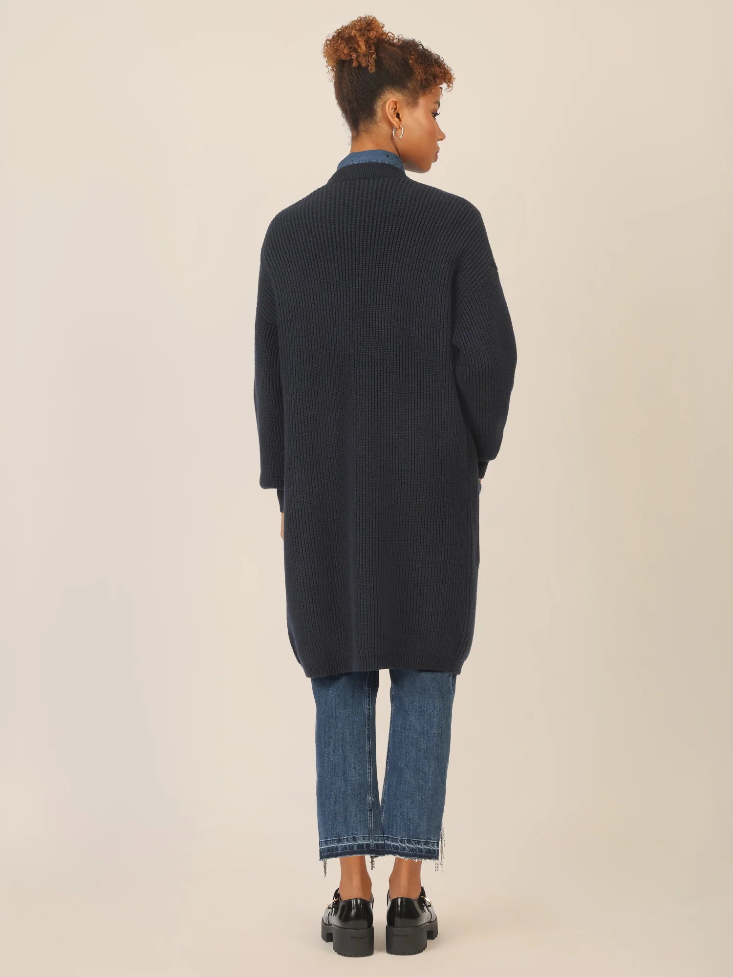 APART Lange Strickjacke mit aufgesetzten Taschen | nachtblau - Image 2