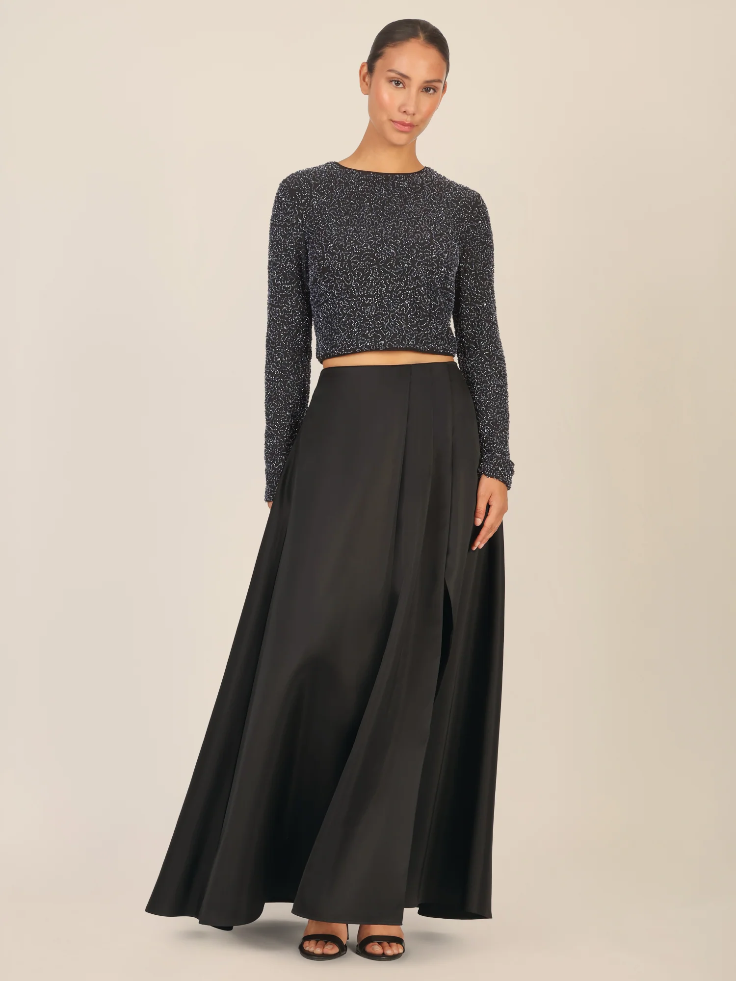APART Langer Satinrock aus Satin mit Faltenwurf und ohne Bund | schwarz