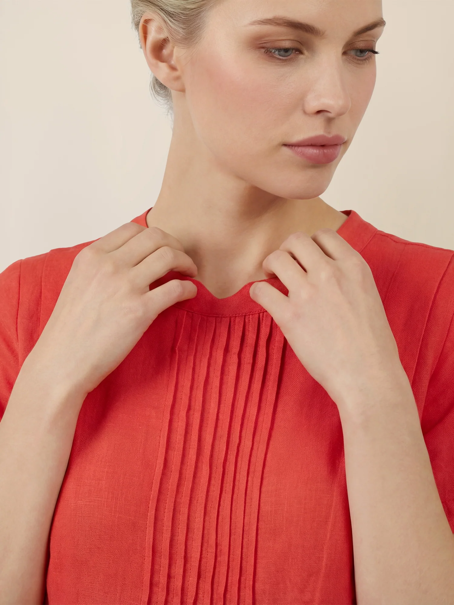 APART Luftiges Leinenkleid mit Zierfalten | orange - Image 5