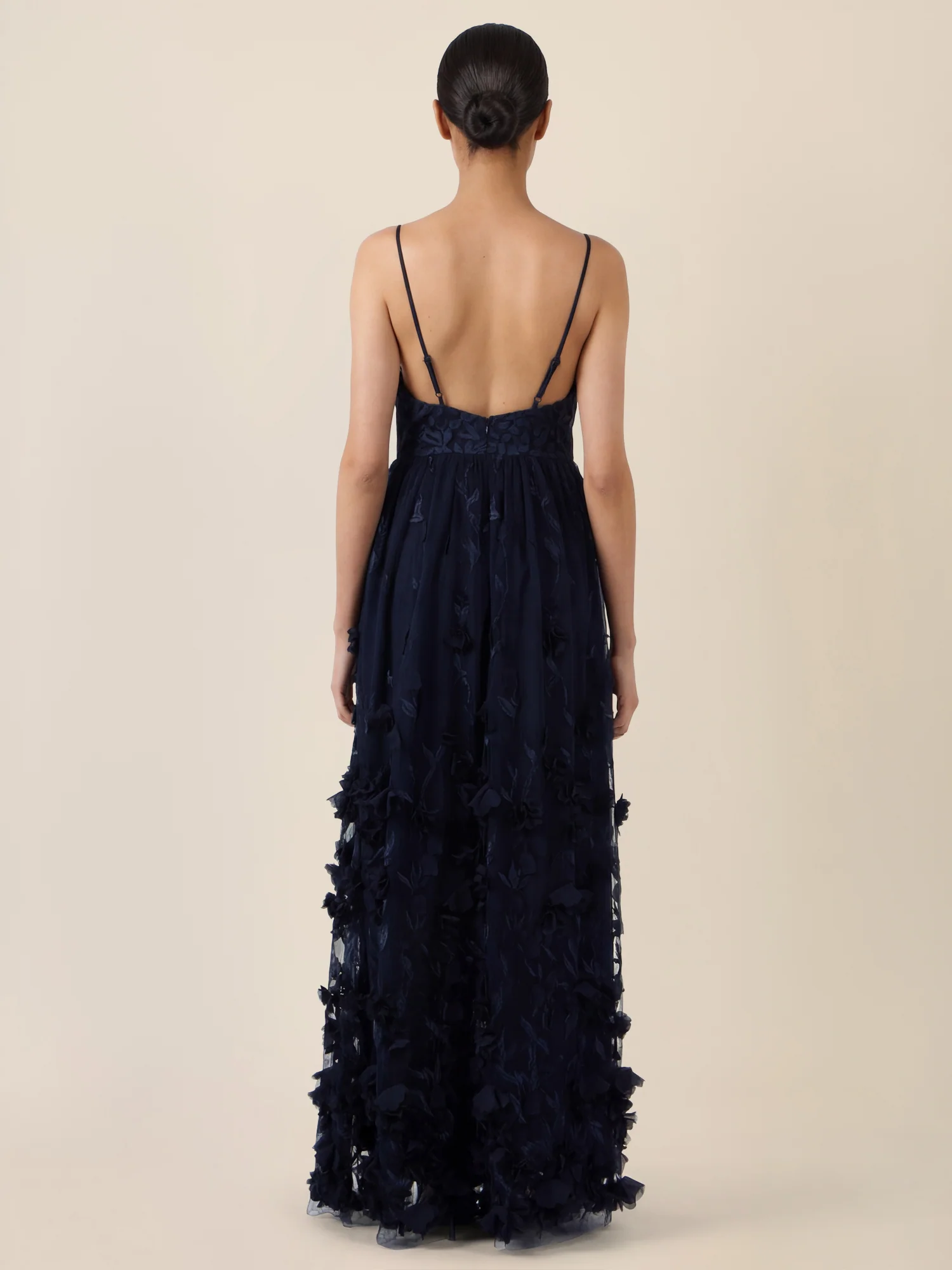 APART Maxikleid mit 3D-Blüten und Tüllrock | nachtblau - Image 2