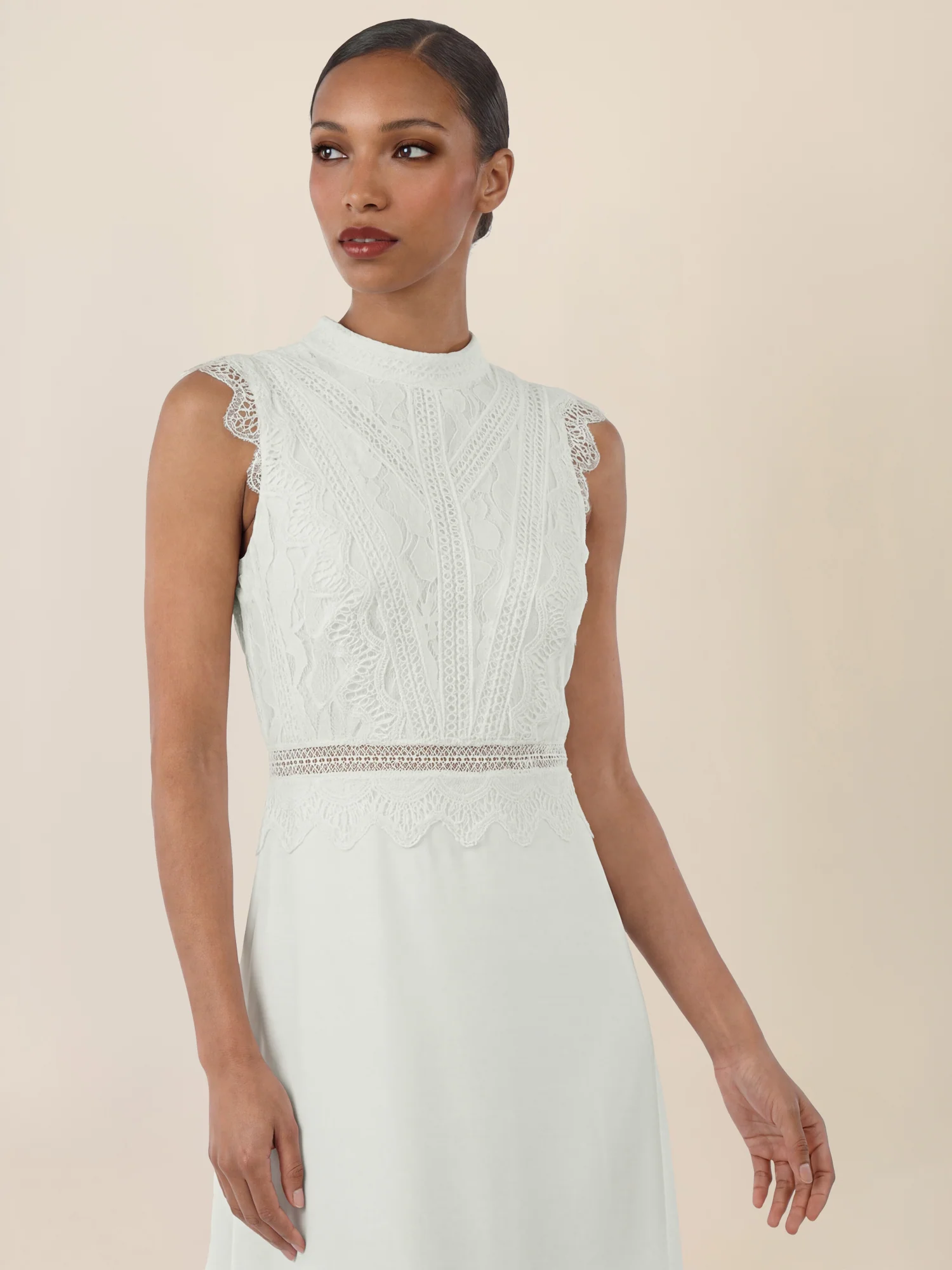 APART Maxikleid mit Häkelspitze und Stehkragen | creme - Image 4