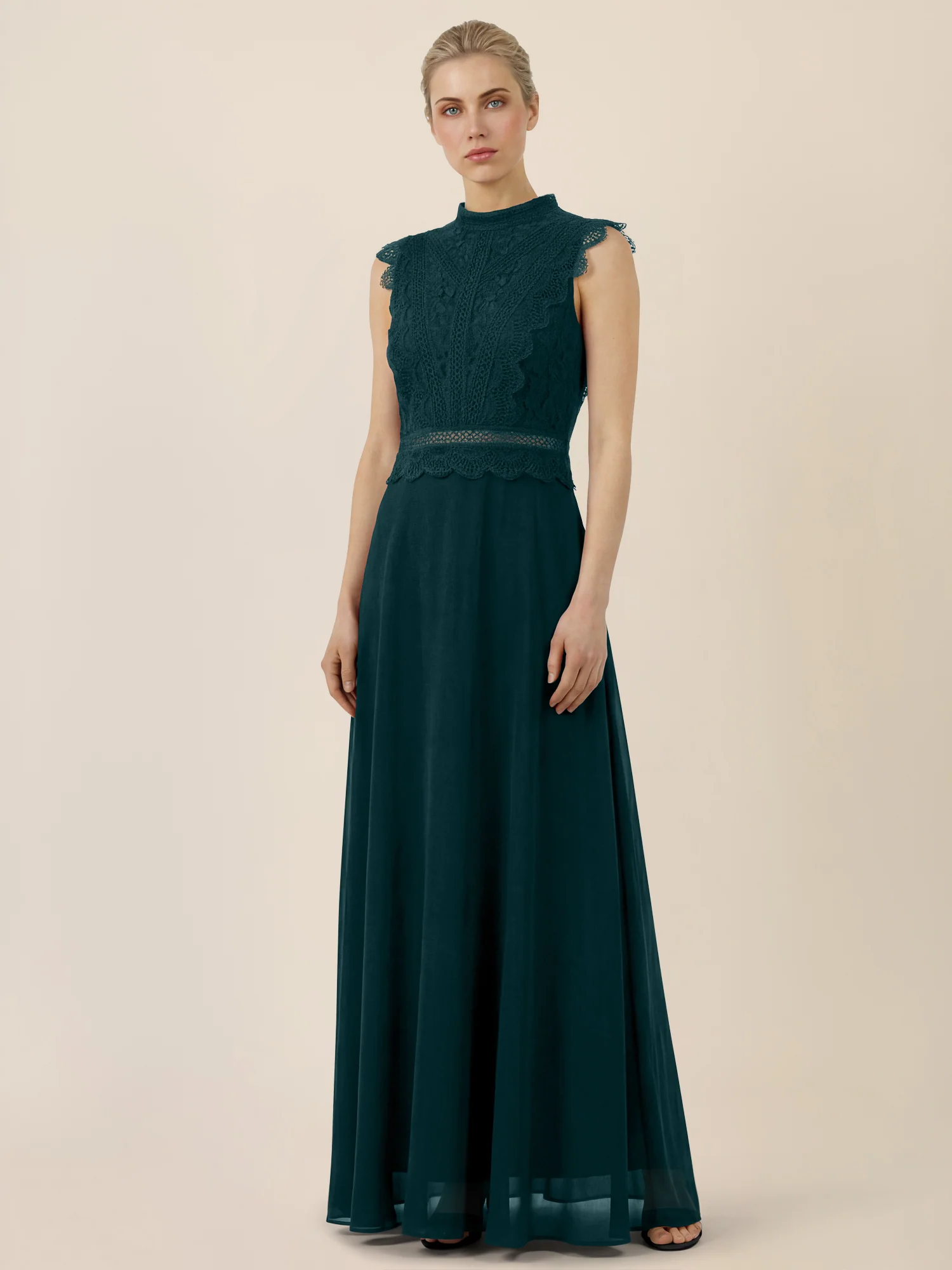 APART Maxikleid mit Häkelspitze und Stehkragen | emerald - Image 5