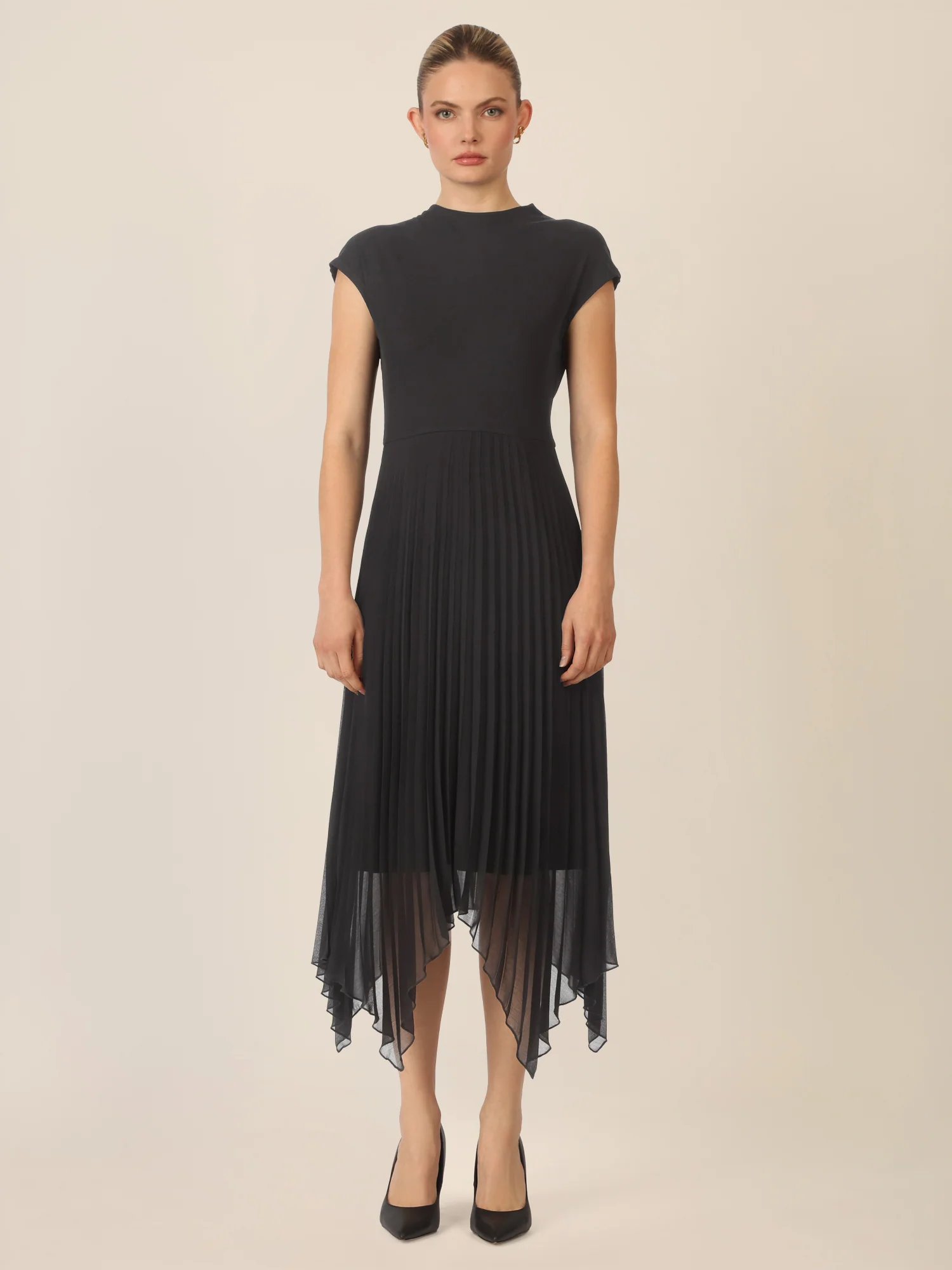 APART Midi Kleid mit Zipfelsaum | schwarz - Image 5