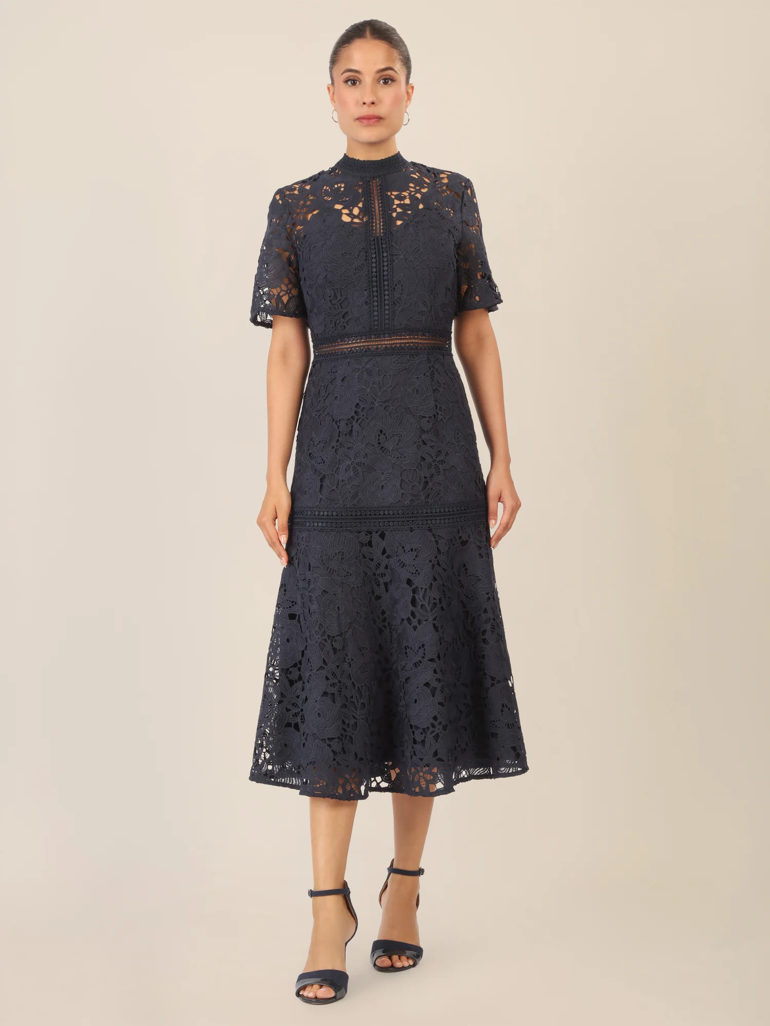APART Midi Spitzenkleid mit blickdichtem Unterkleid | nachtblau - Image 5