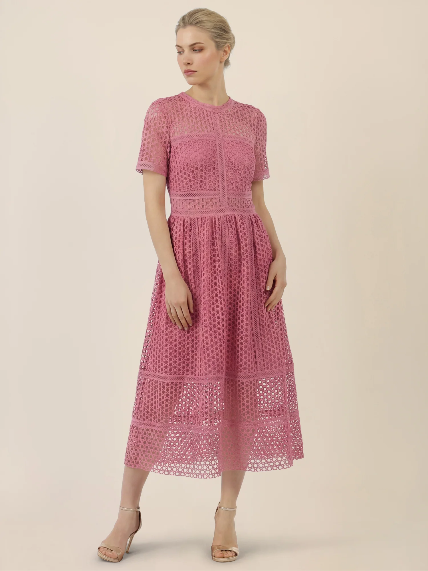 APART Midikleid mit Häkelspitze und Transparenz | rosé - Image 6