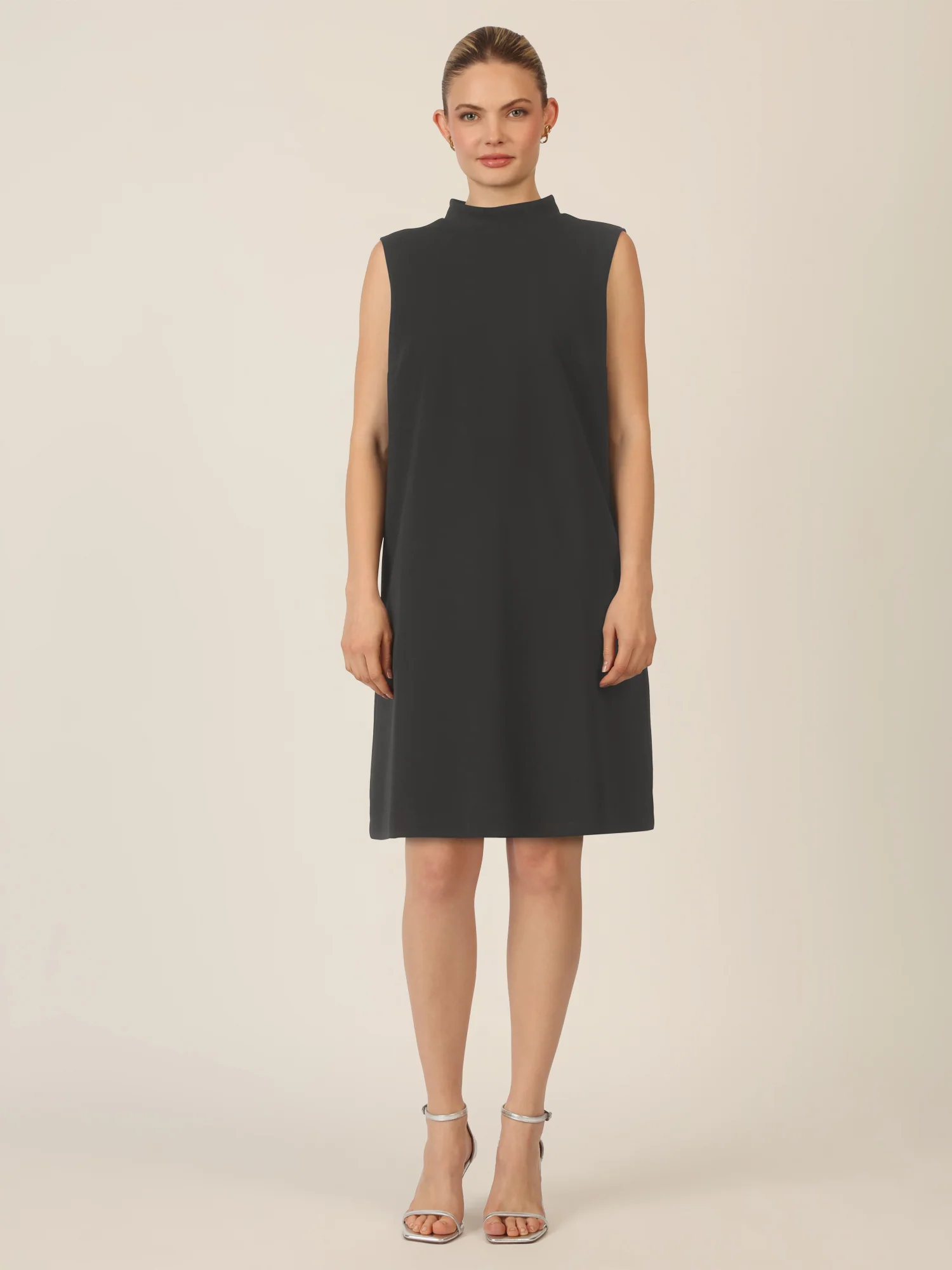 APART Minikleid aus einer leicht körnigen Jersey Ware | schwarz - Image 5