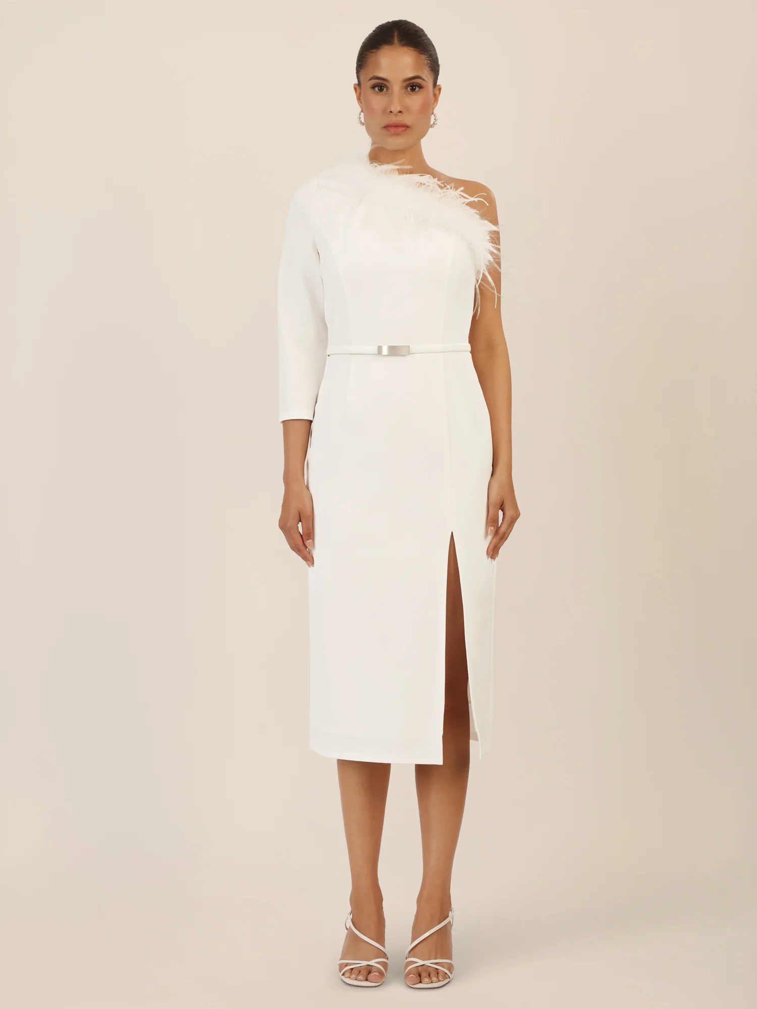 APART One-Shoulder Cocktailkleid mit Federbesatz | creme - Image 5