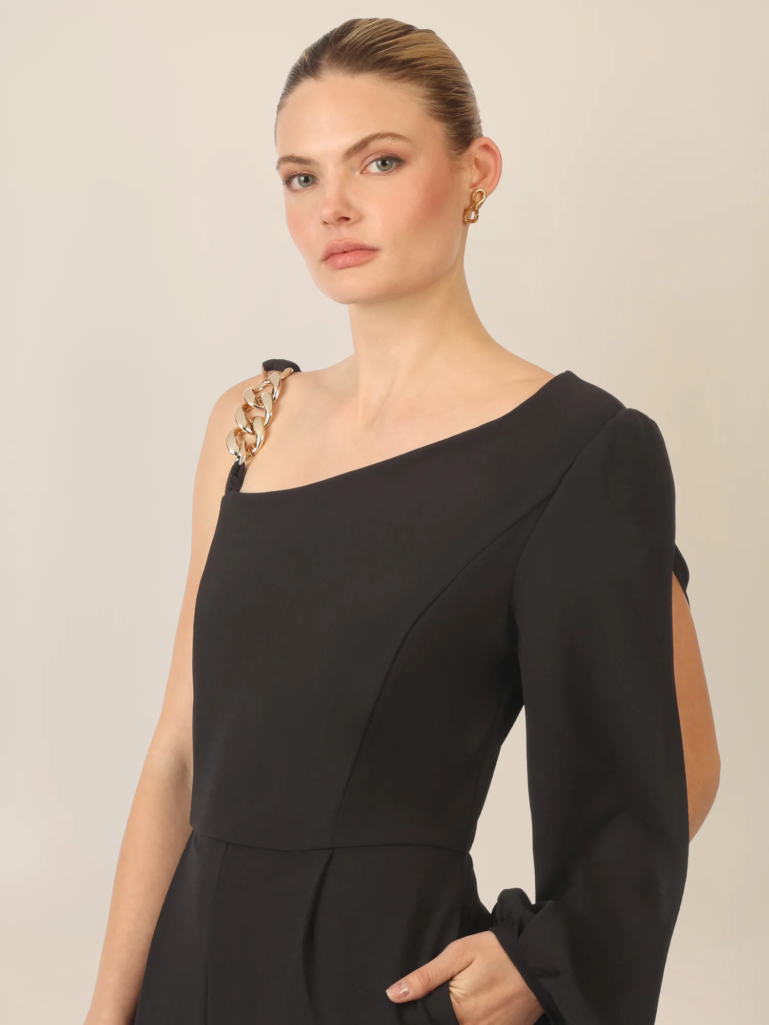 APART Overall mit One-Shoulder-Design und Gliederträger | schwarz - Image 3