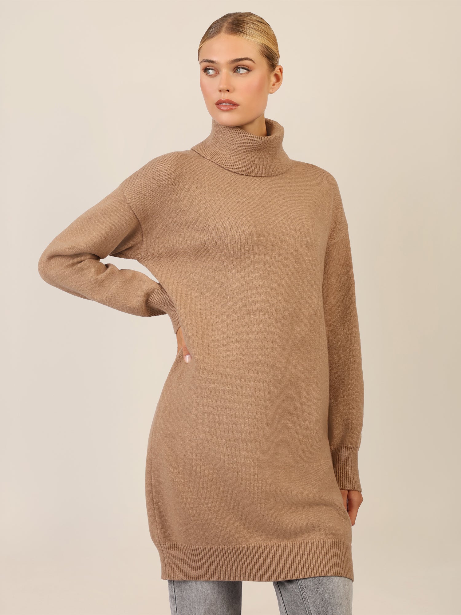 APART Overside Strickkleid mit überschnittene Schultern | camel - Image 3