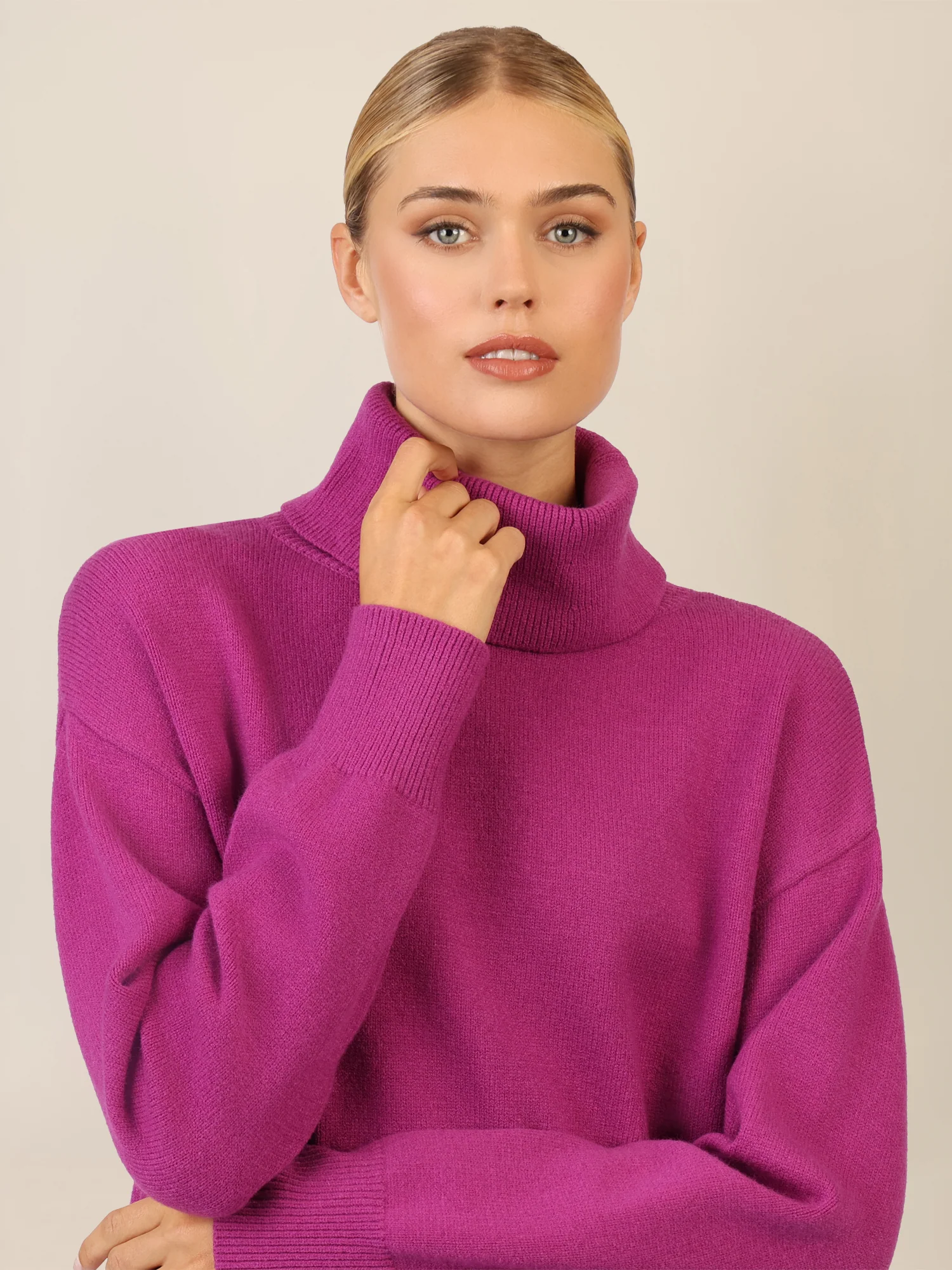 APART Overside Strickkleid mit überschnittene Schultern | lila - Image 5