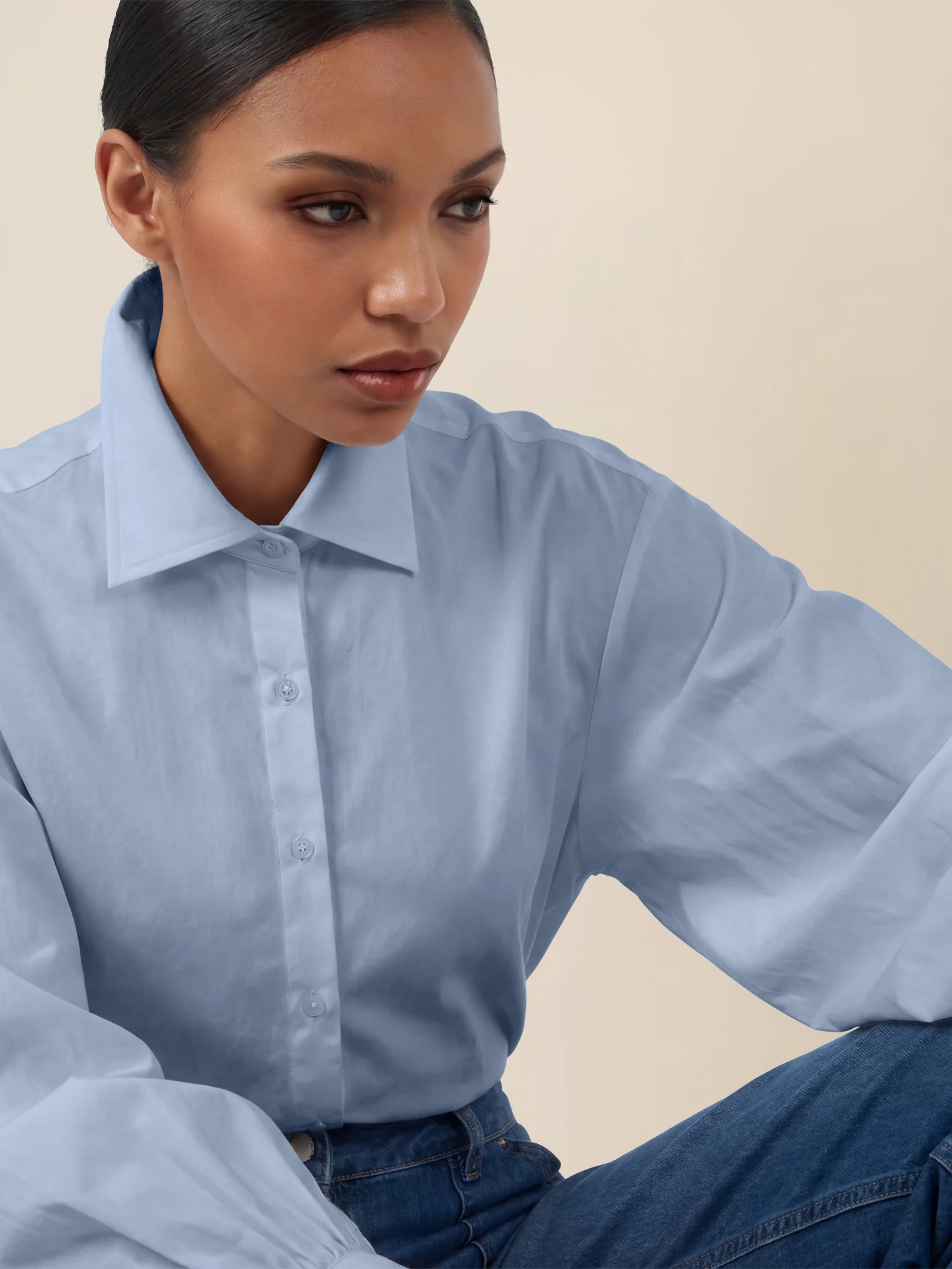 APART Oversize-Bluse mit Ballonärmeln und Hemdkragen | hellblau - Image 5