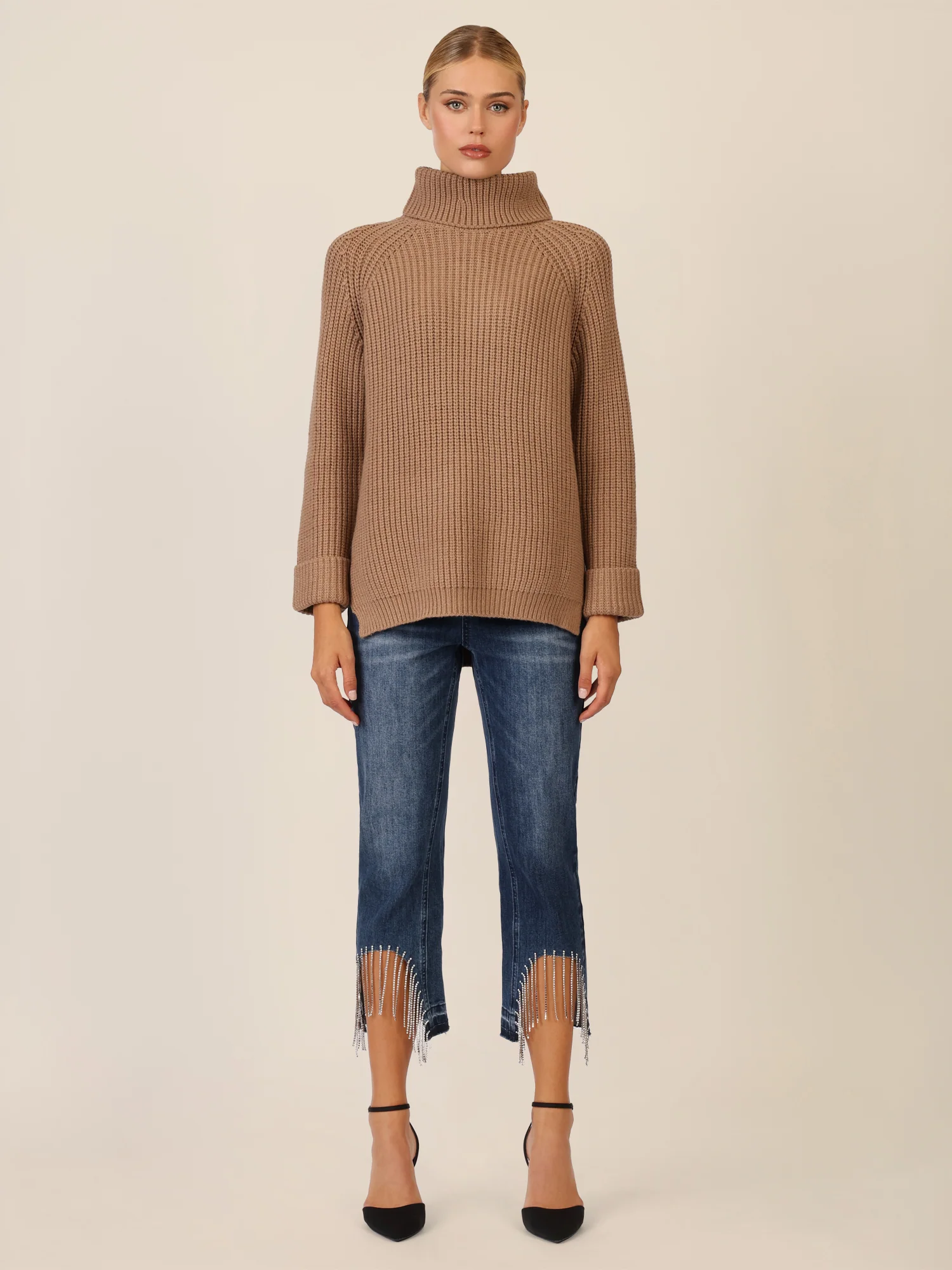 APART Oversized Pullover mit Rollkragen | camel - Image 6