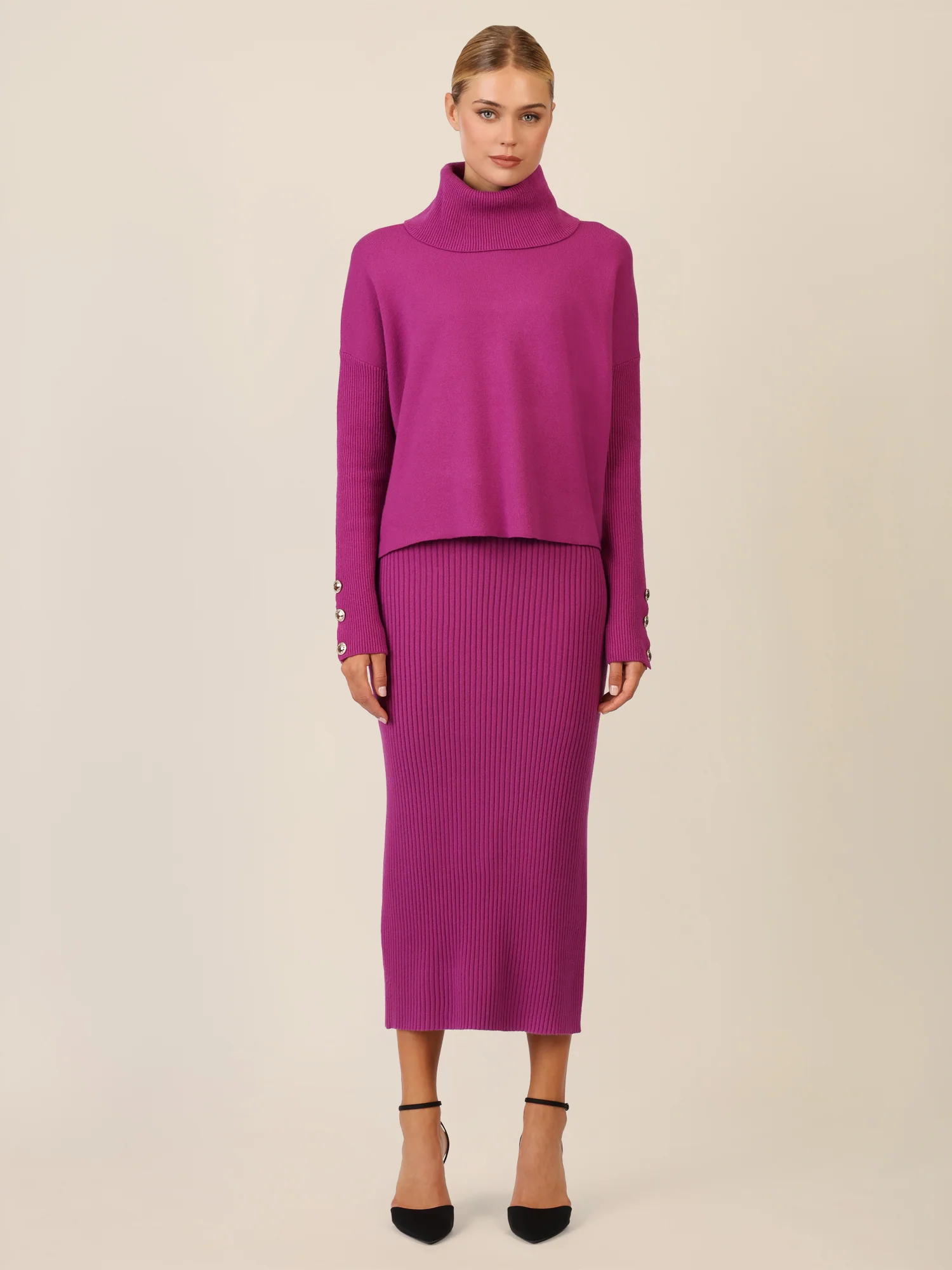 APART Oversized Pullover mit Rollkragen und Schmuckknöpfen | lila - Image 3