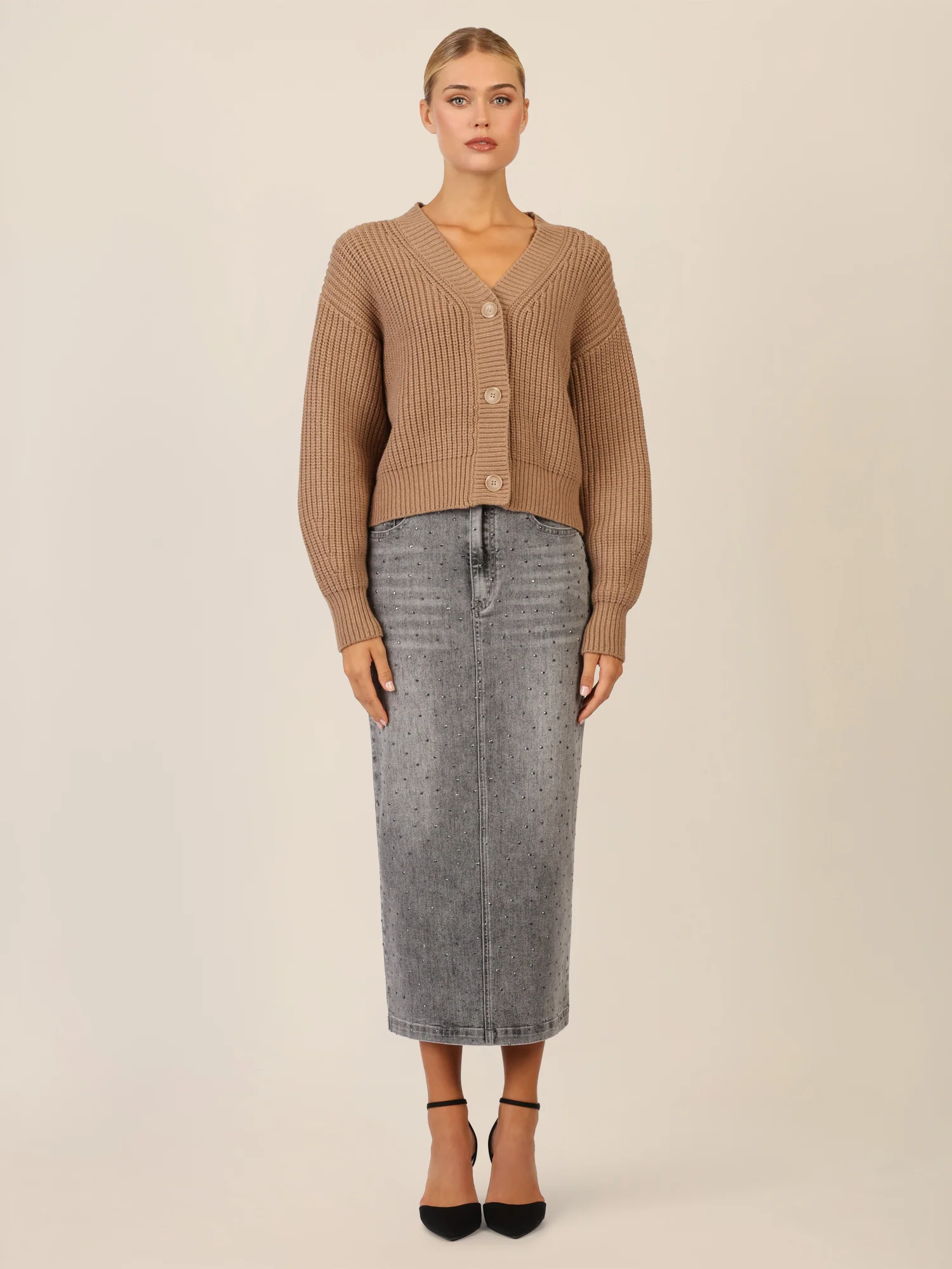 APART Oversized Strickjacke mit Knopfleiste | camel - Image 6