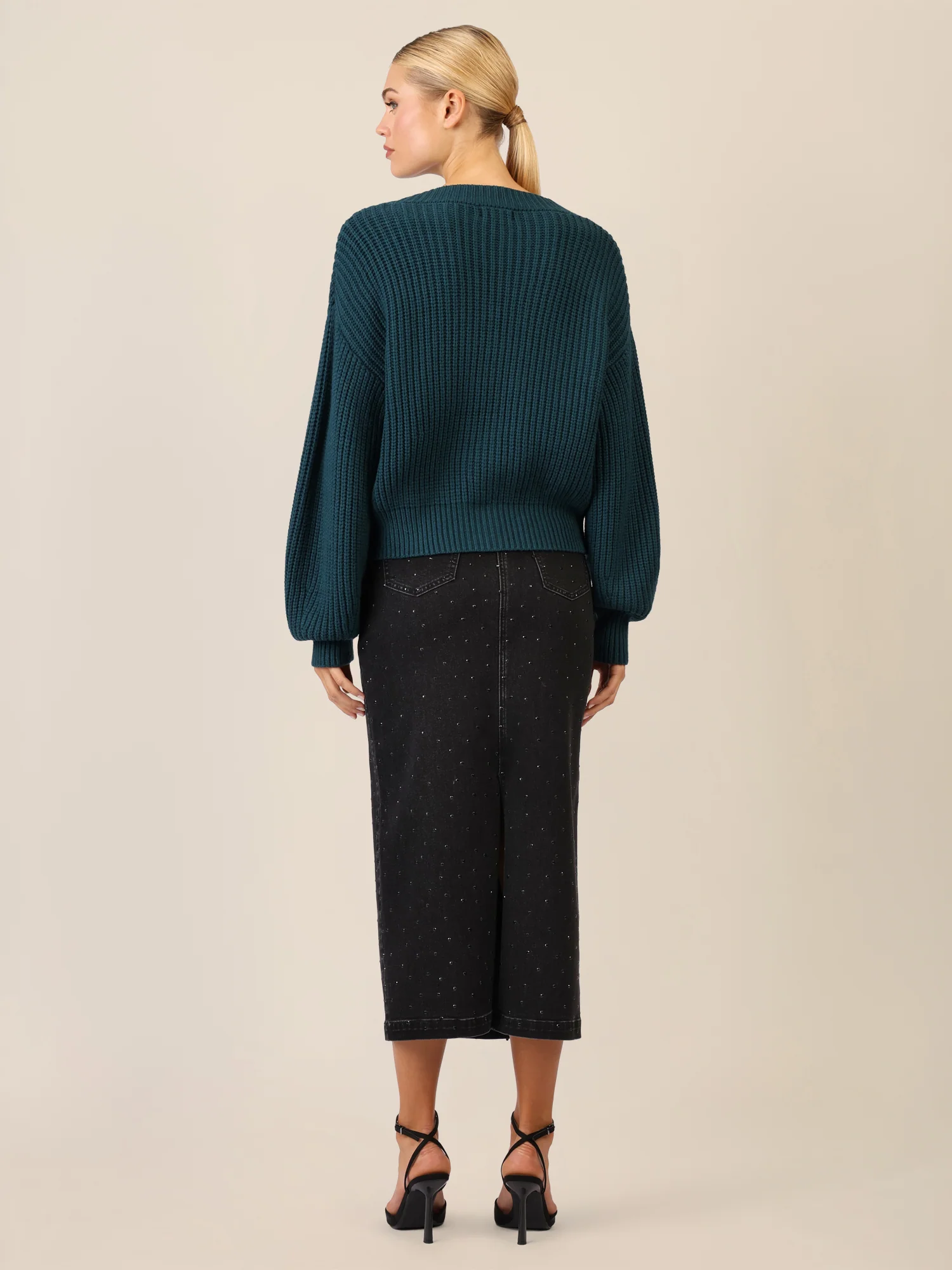 APART Oversized Strickjacke mit Knopfleiste | dunkelgrün - Image 3