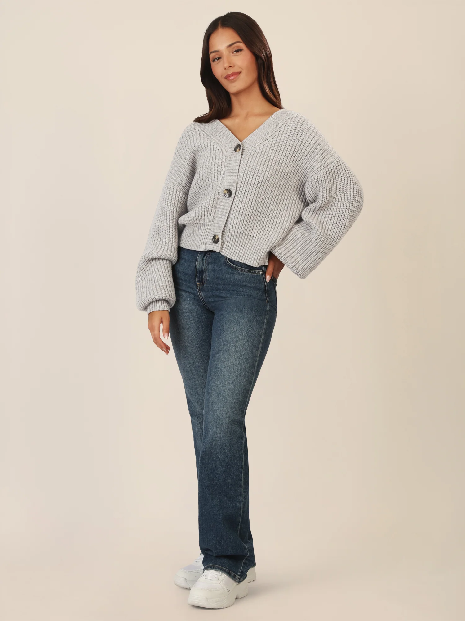 APART Oversized Strickjacke mit Knopfleiste | graumeliert - Image 6