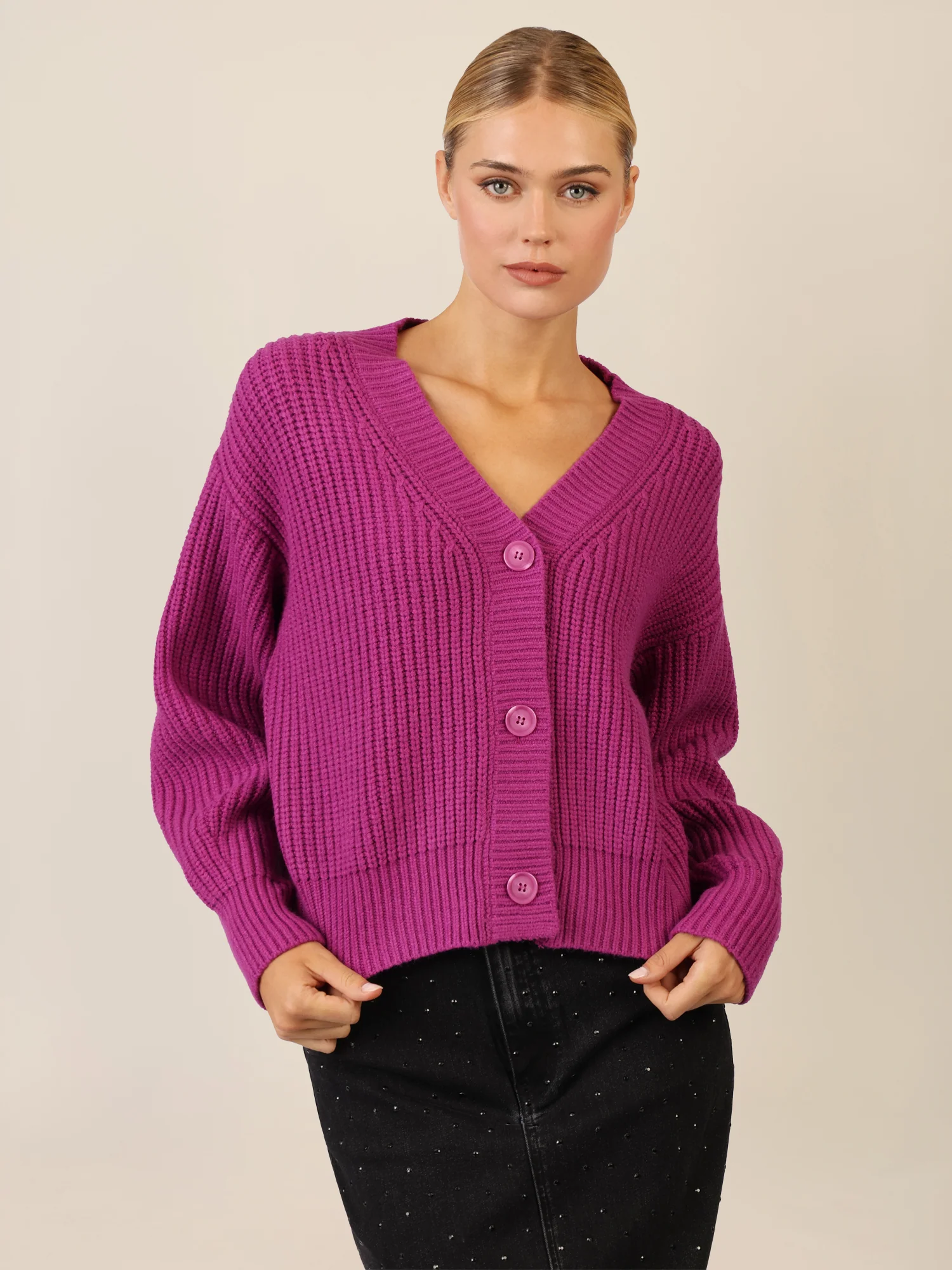 APART Oversized Strickjacke mit Knopfleiste | lila - Image 5