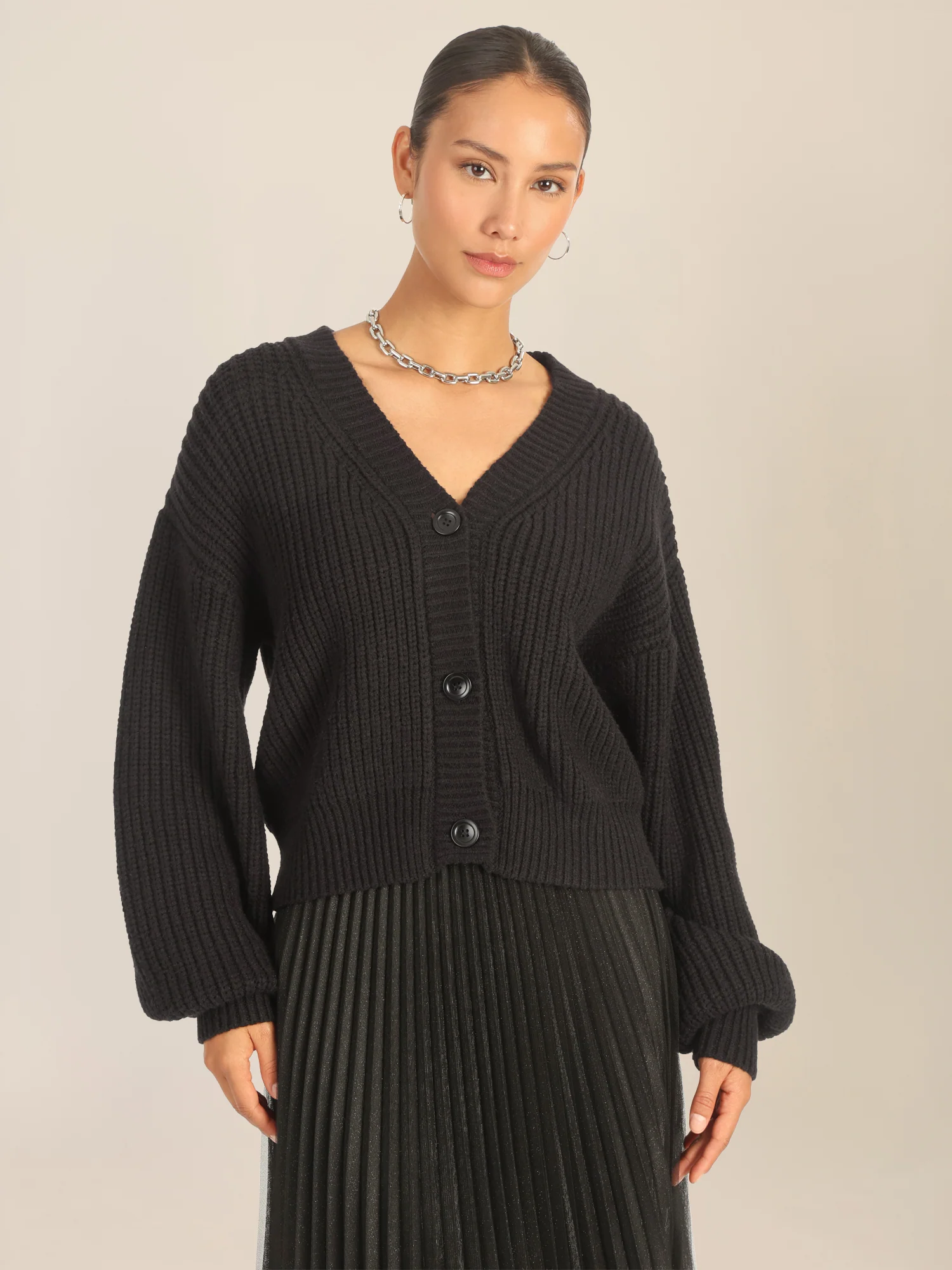 APART Oversized Strickjacke mit Knopfleiste | schwarz - Image 5