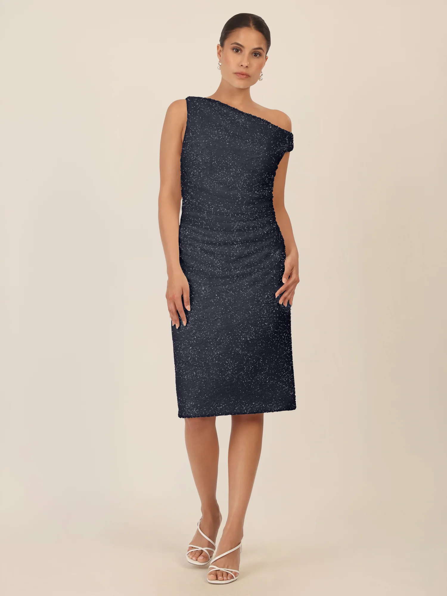 APART Perlenbesticktes Abendkleid mit Raffungen | schwarz-nachtblau