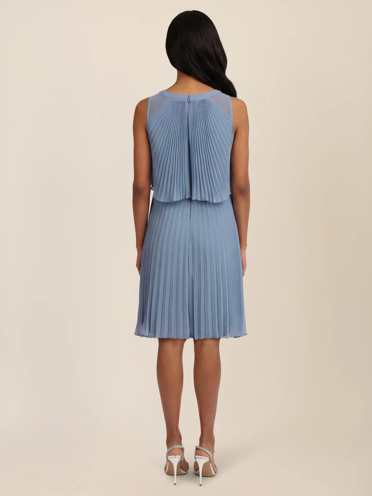 APART Plissiertes Chiffonkleid mit doppellagigem Oberteil | rauchblau - Image 2