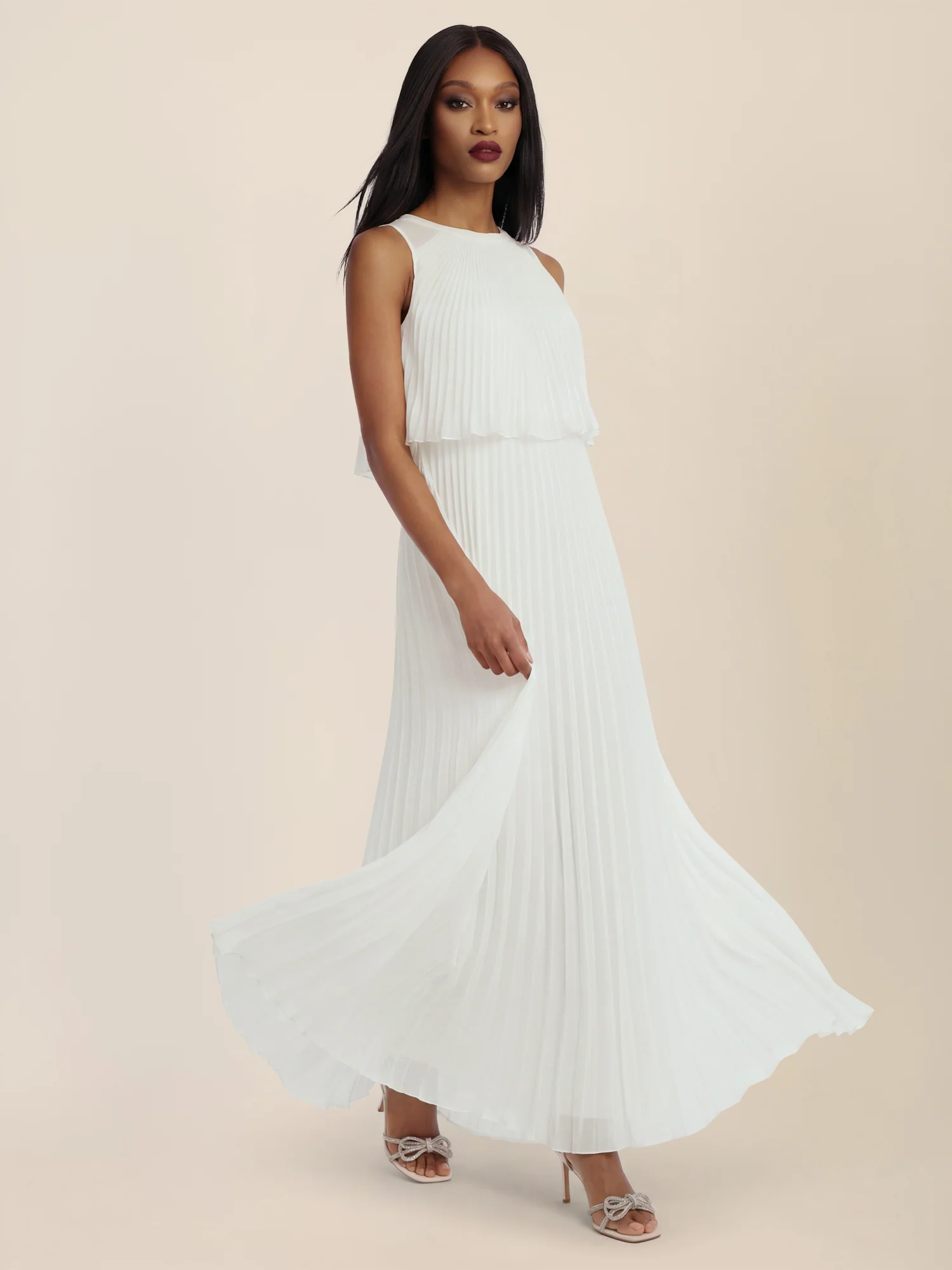 APART Plissiertes Maxikleid mit Doppellagen-Effekt | creme - Image 5