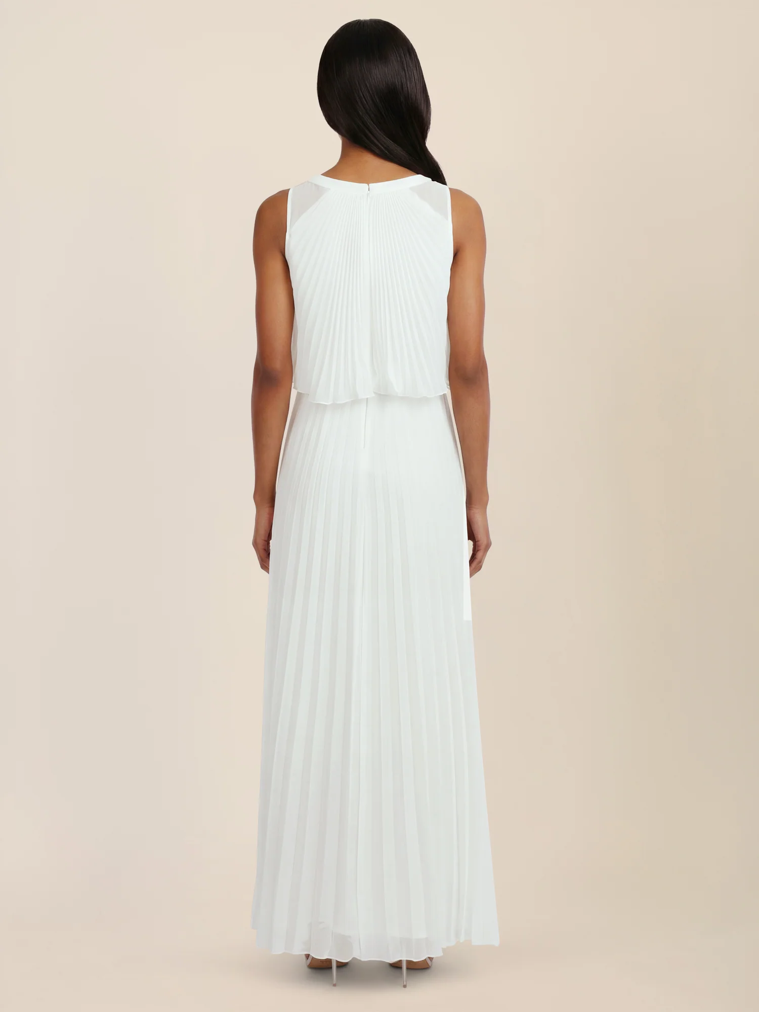 APART Plissiertes Maxikleid mit Doppellagen-Effekt | creme - Image 6