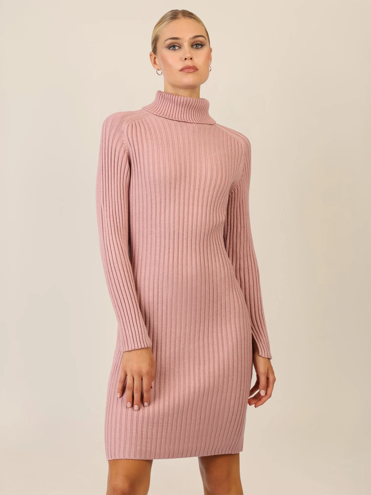 APART Rippenstrickkleid mit Rollkragen | mauve - Image 4