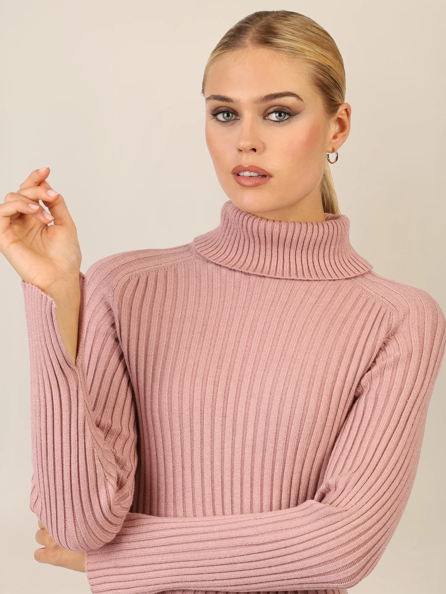 APART Rippenstrickkleid mit Rollkragen | mauve - Image 5