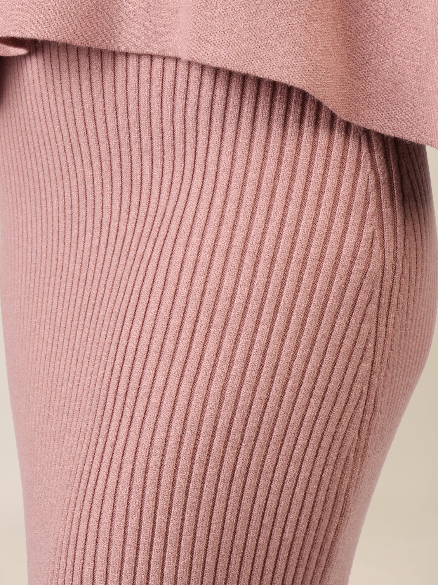 APART Rippenstrickrock in Midi Länge | mauve - Image 5