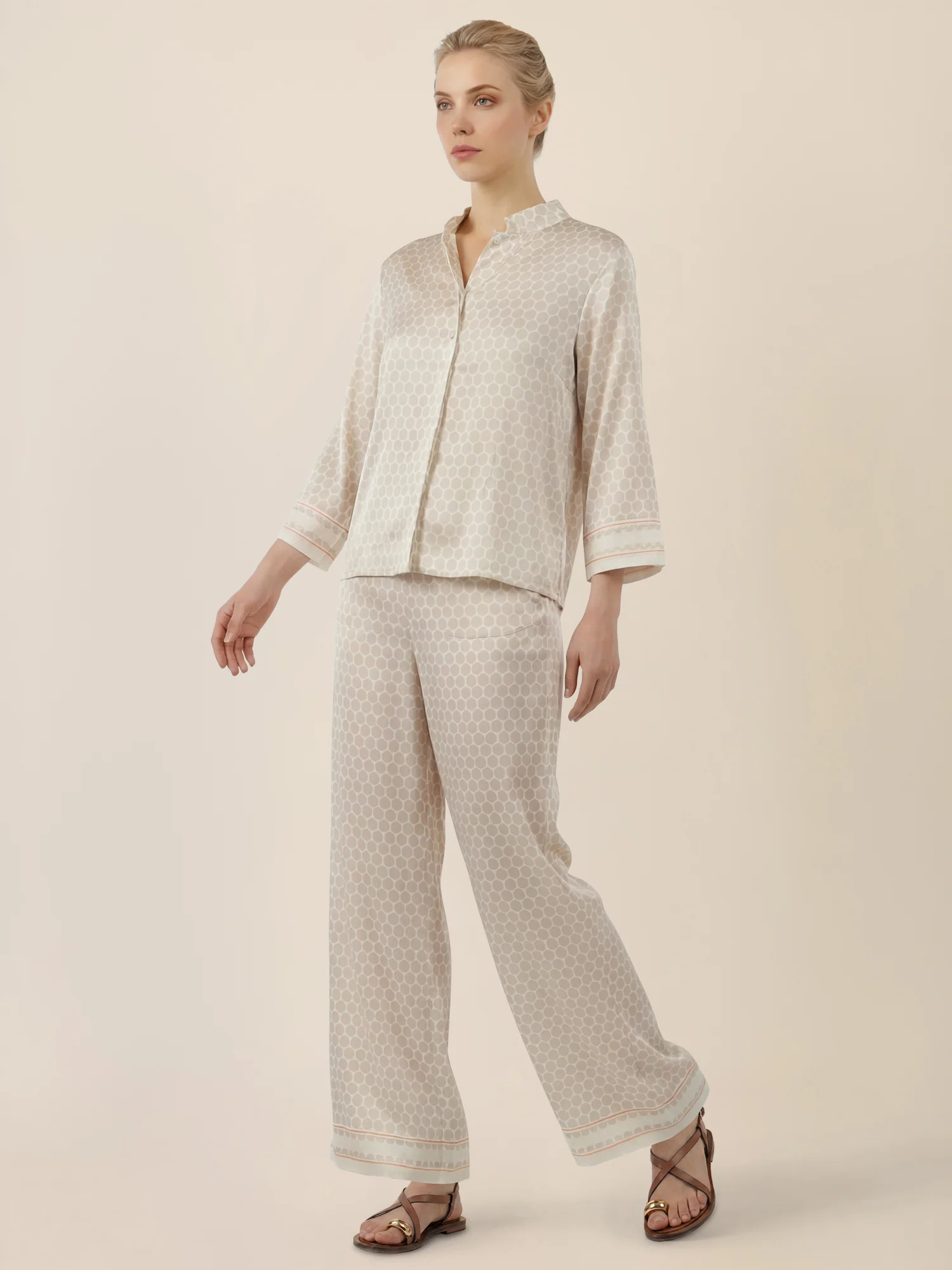 APART Satinhose mit Punktedesign und Kontrastsaum | creme-multicolor - Image 6