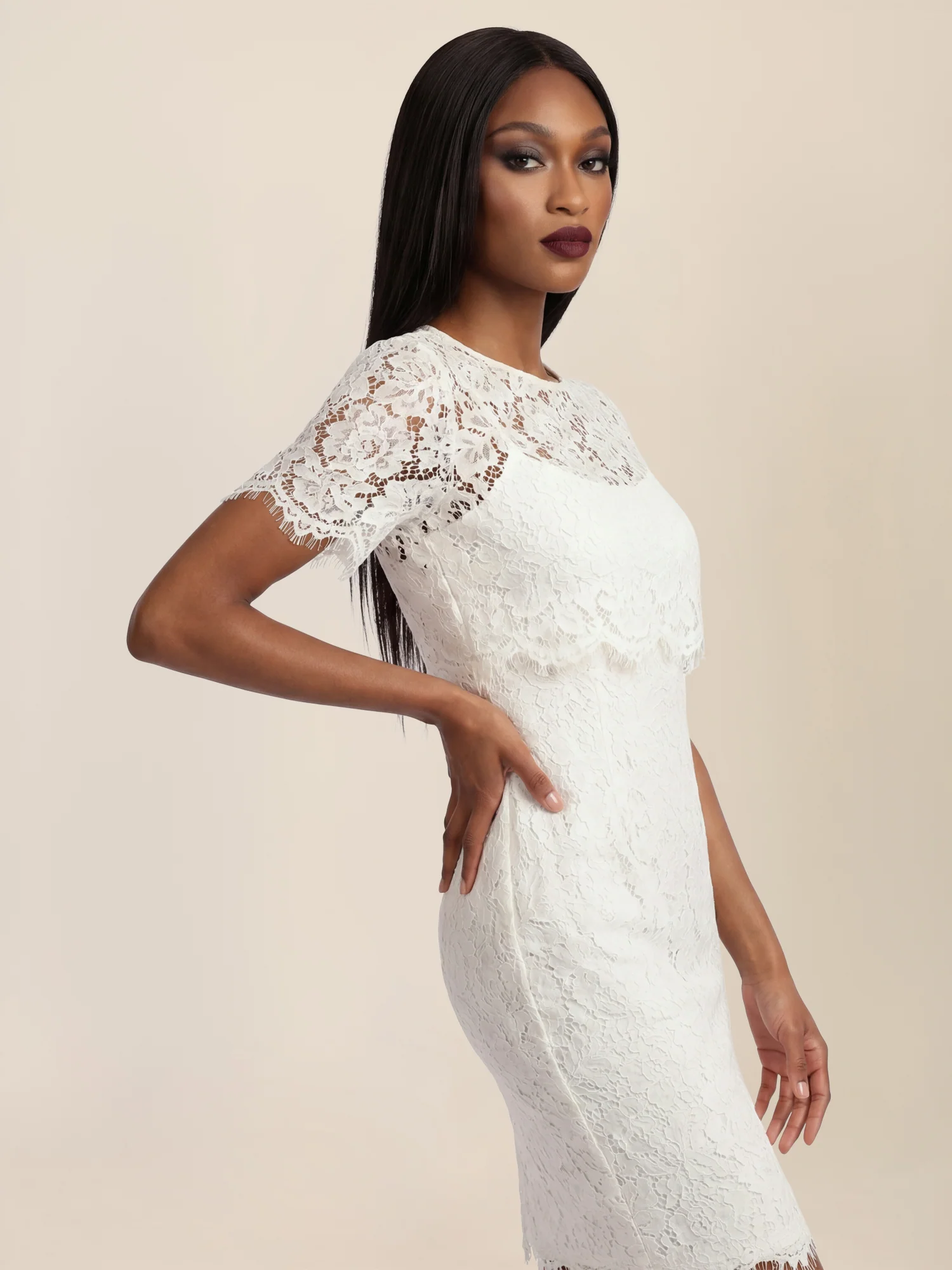 APART Schmal geschnittenes Kleid mit Taillennaht | creme - Image 7