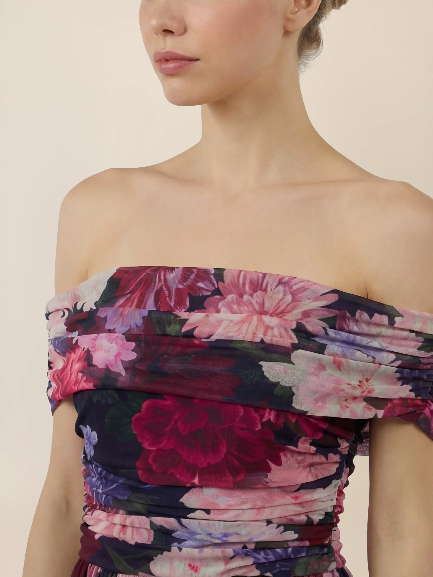 APART Schulterfreies Maxikleid mit floralem Print | weinrot-multicolor - Image 4