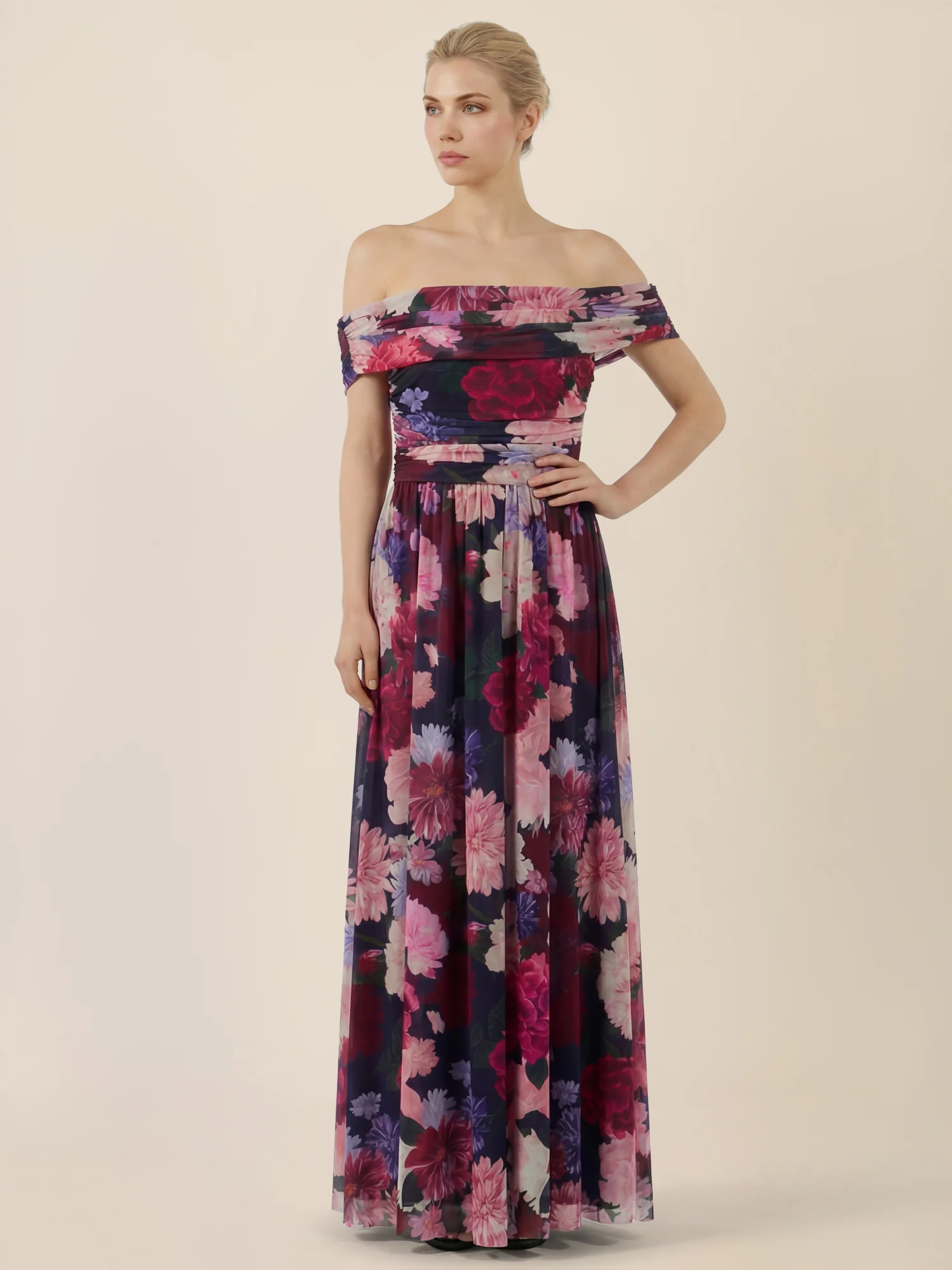 APART Schulterfreies Maxikleid mit floralem Print | weinrot-multicolor - Image 5