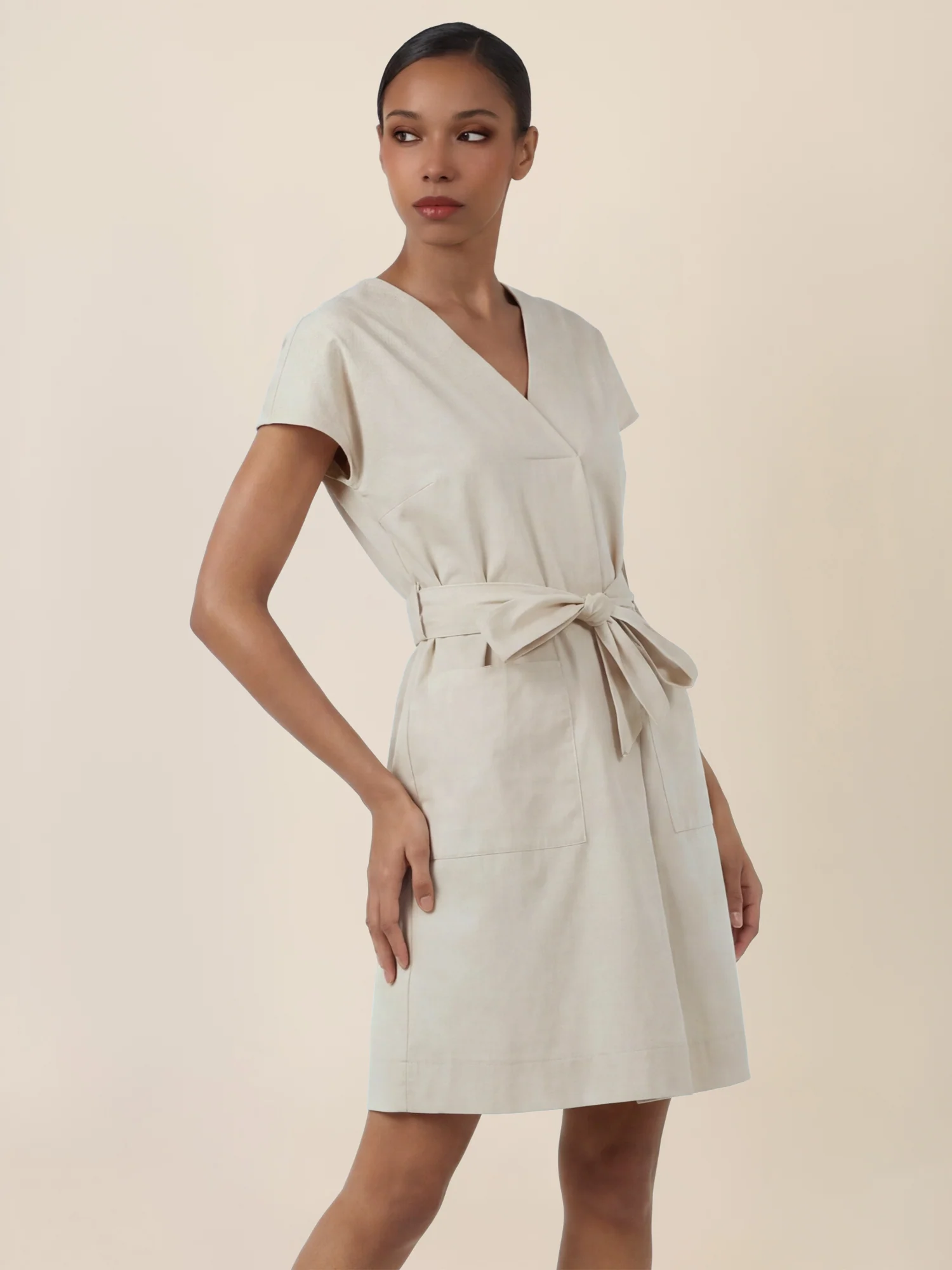 APART Sommerliches Hemdblusenkleid mit Bindegürtel | beige - Image 4