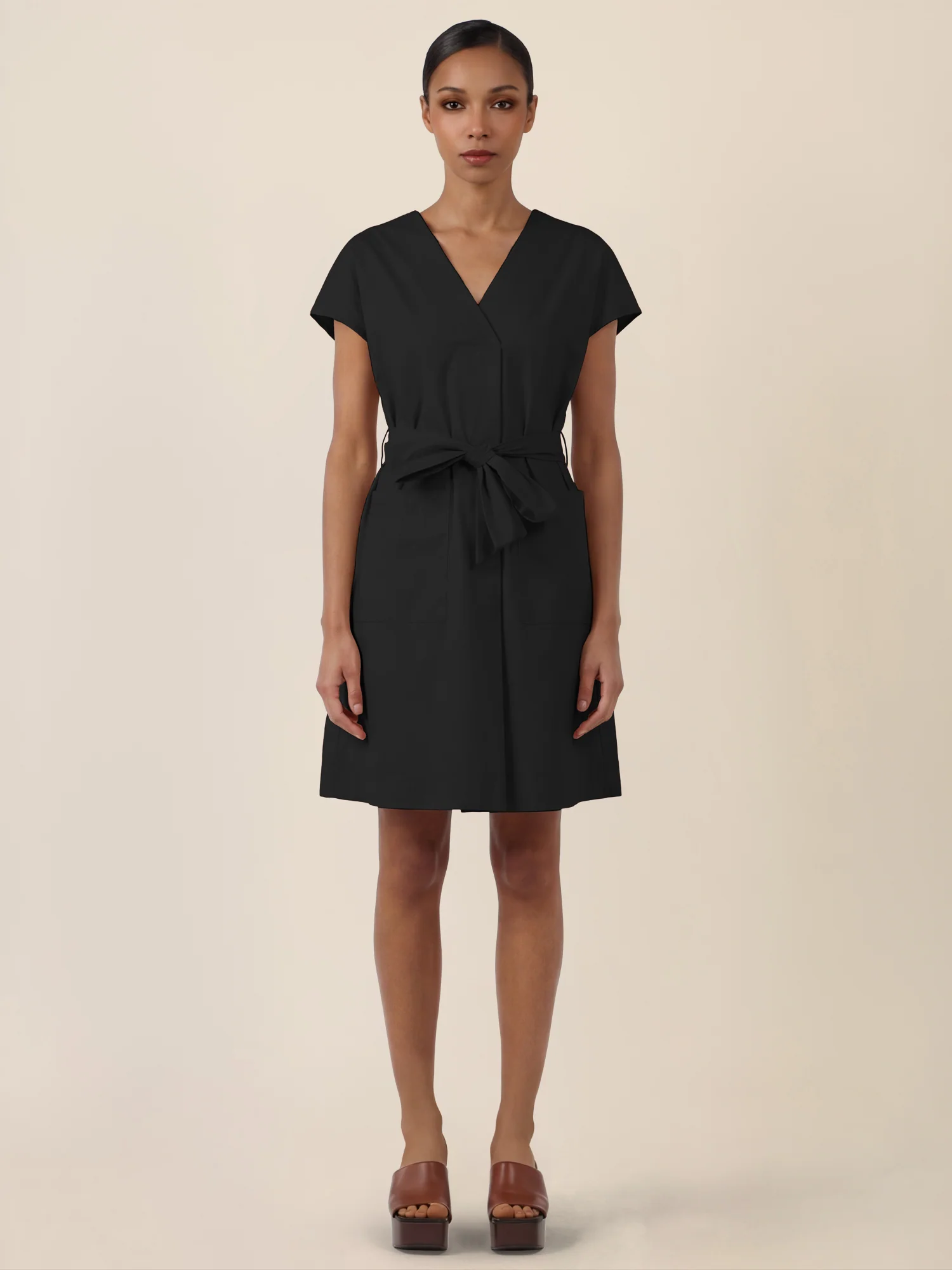 APART Sommerliches Hemdblusenkleid mit Bindegürtel | schwarz