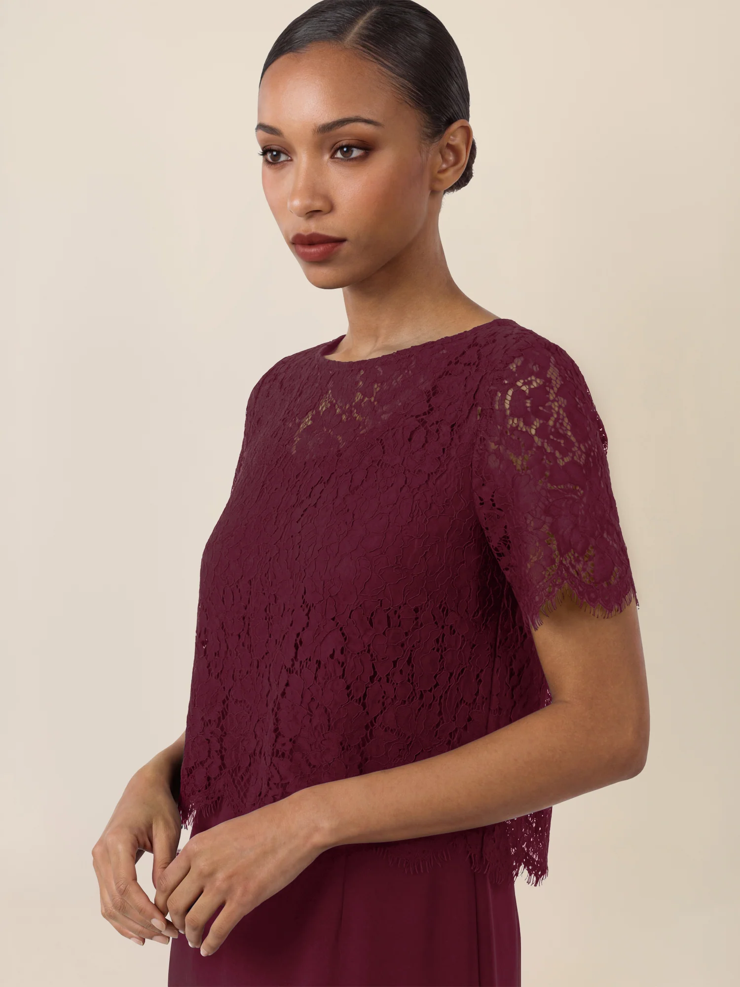 APART Spitzenkleid mit eleganter Doppellage | weinrot - Image 5