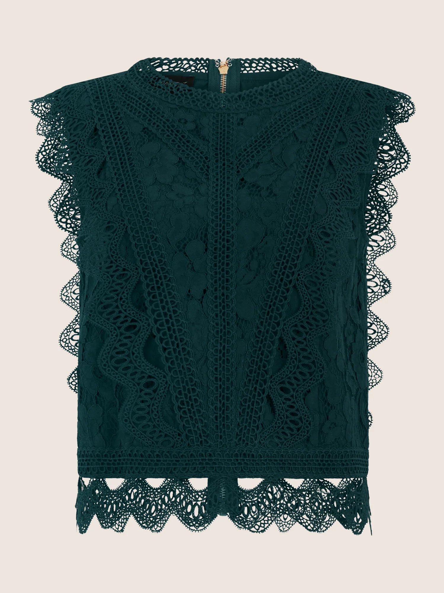 APART Spitzentop mit Rüschen und Häkeldetails | emerald - Image 3