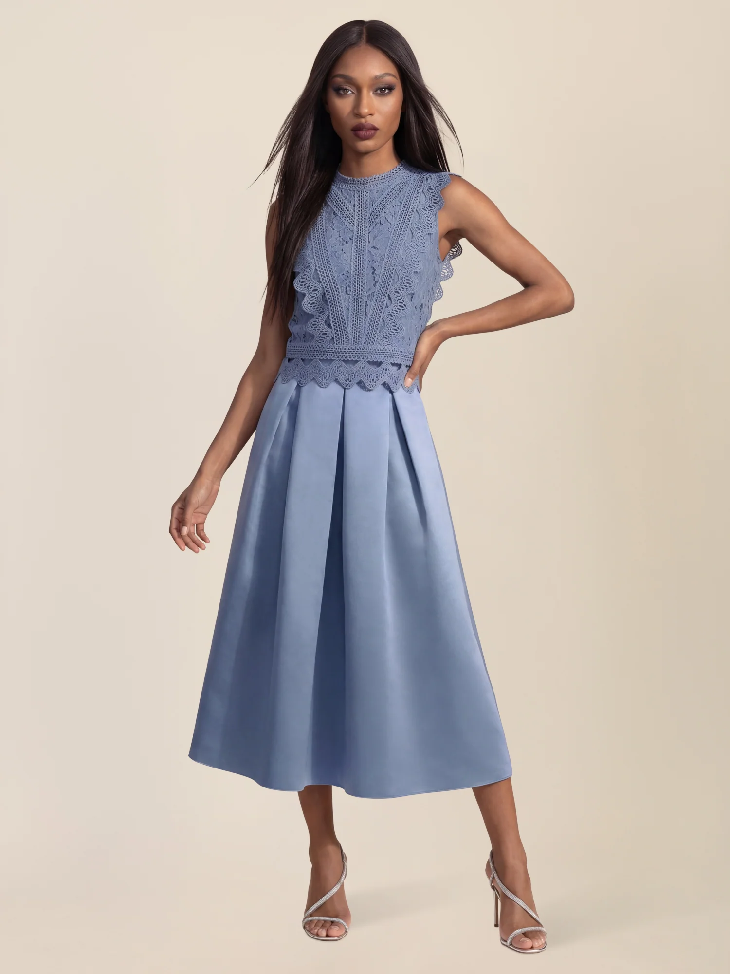 APART Spitzentop mit Rüschen und Häkeldetails | rauchblau - Image 5