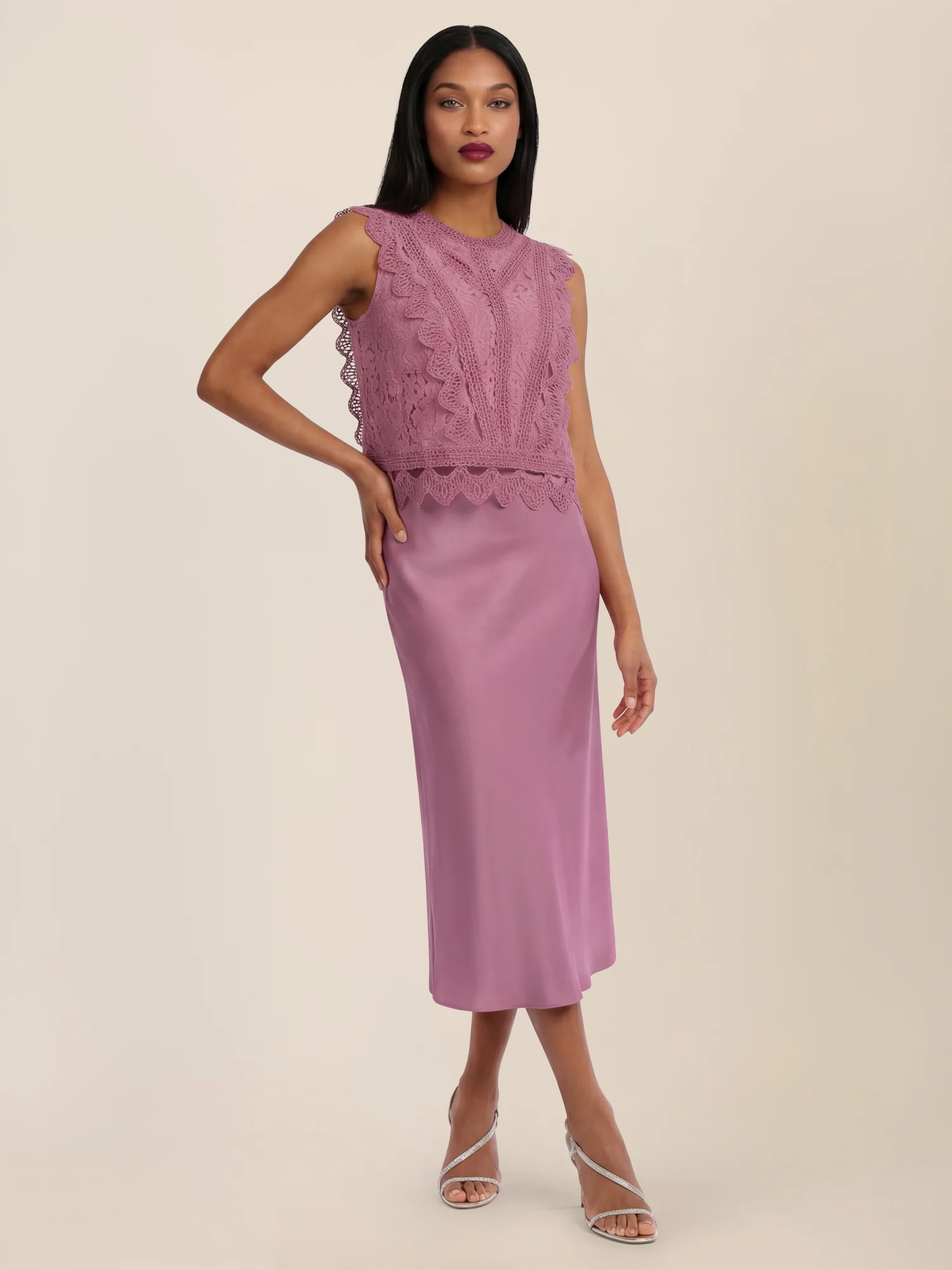 APART Spitzentop mit Rüschen und Häkeldetails | rosé - Image 6