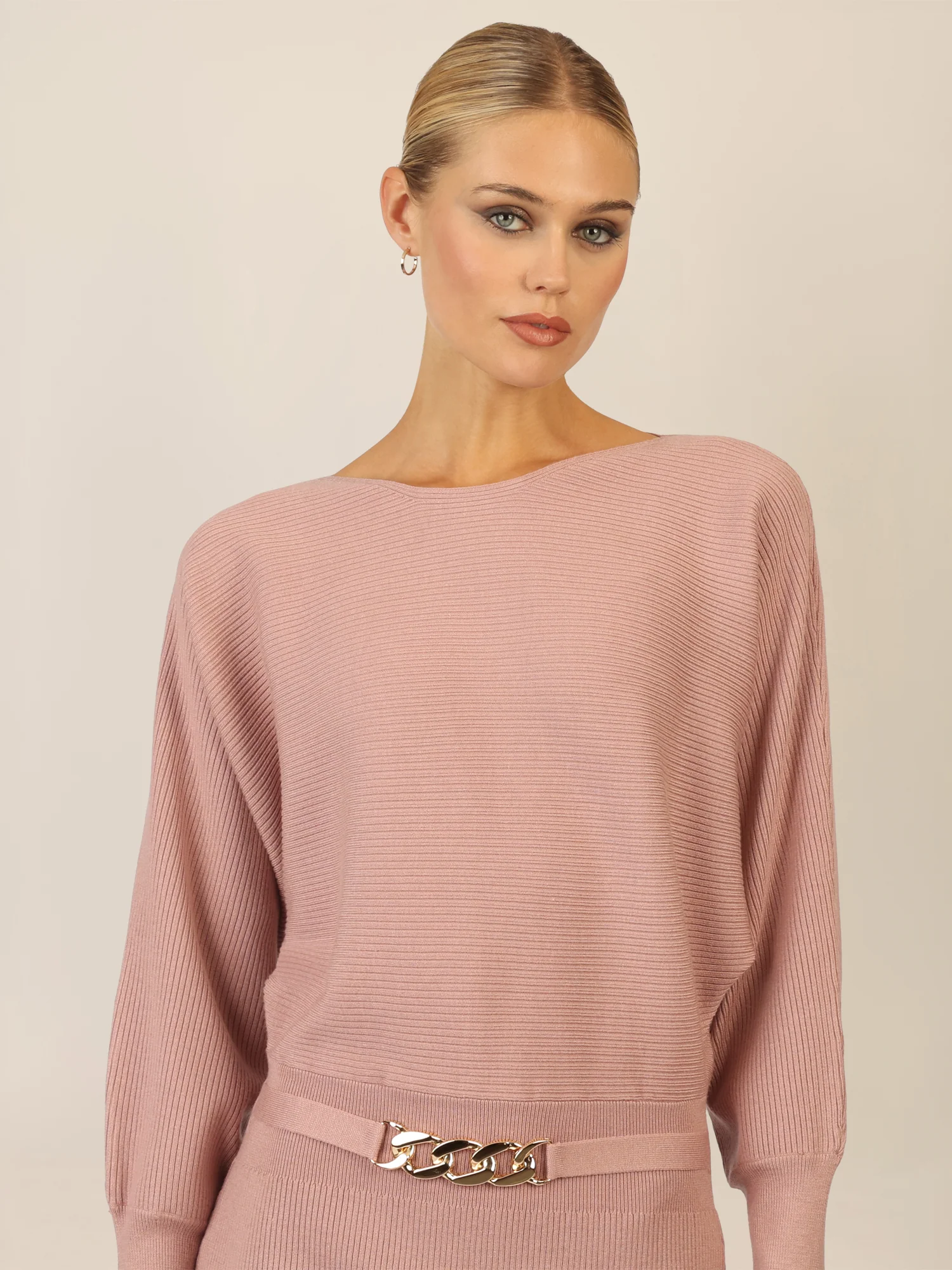 APART Strickkleid mit Gliederkette Detail Gürtel | mauve - Image 4