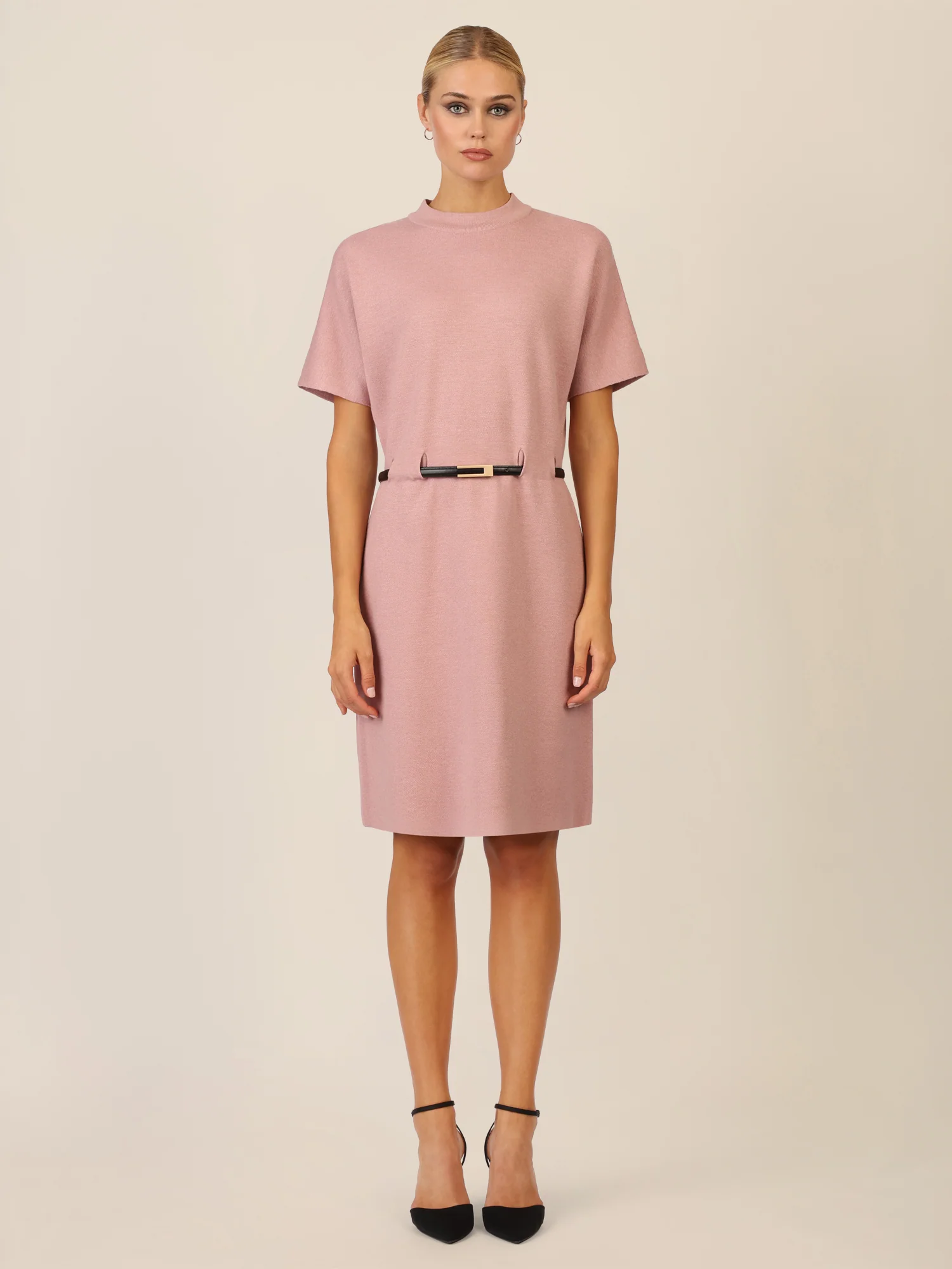 APART Strickkleid mit Gürtel und Stehkragen | mauve - Image 6