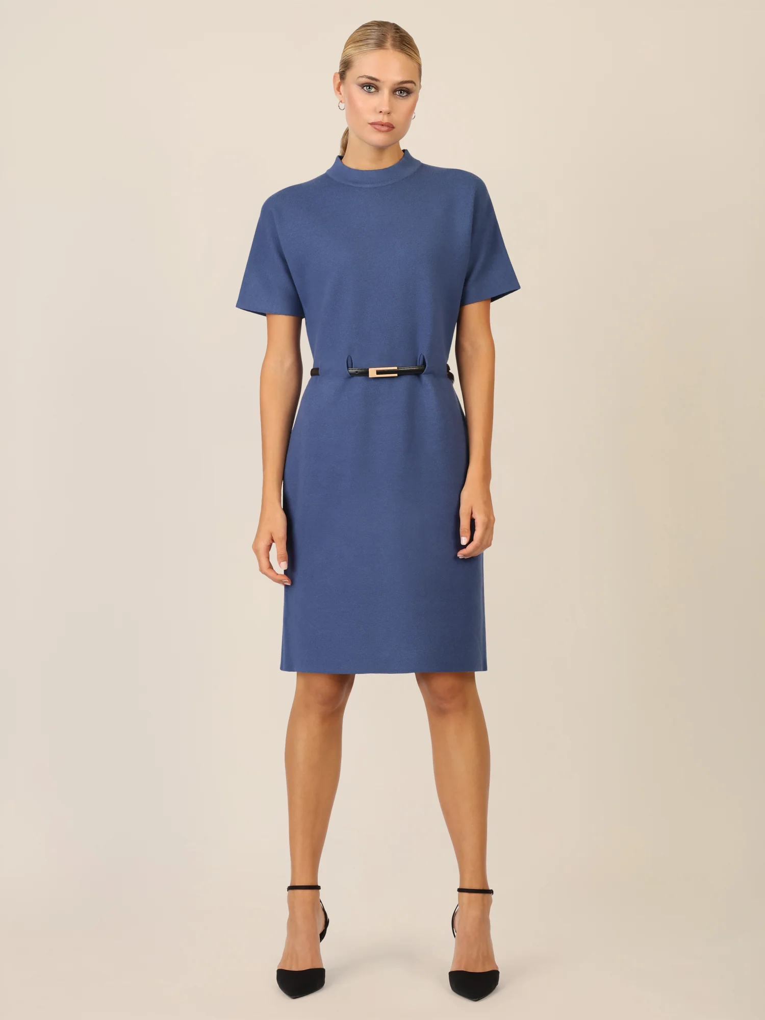 APART Strickkleid mit Gürtel und Stehkragen | mittelblau - Image 6