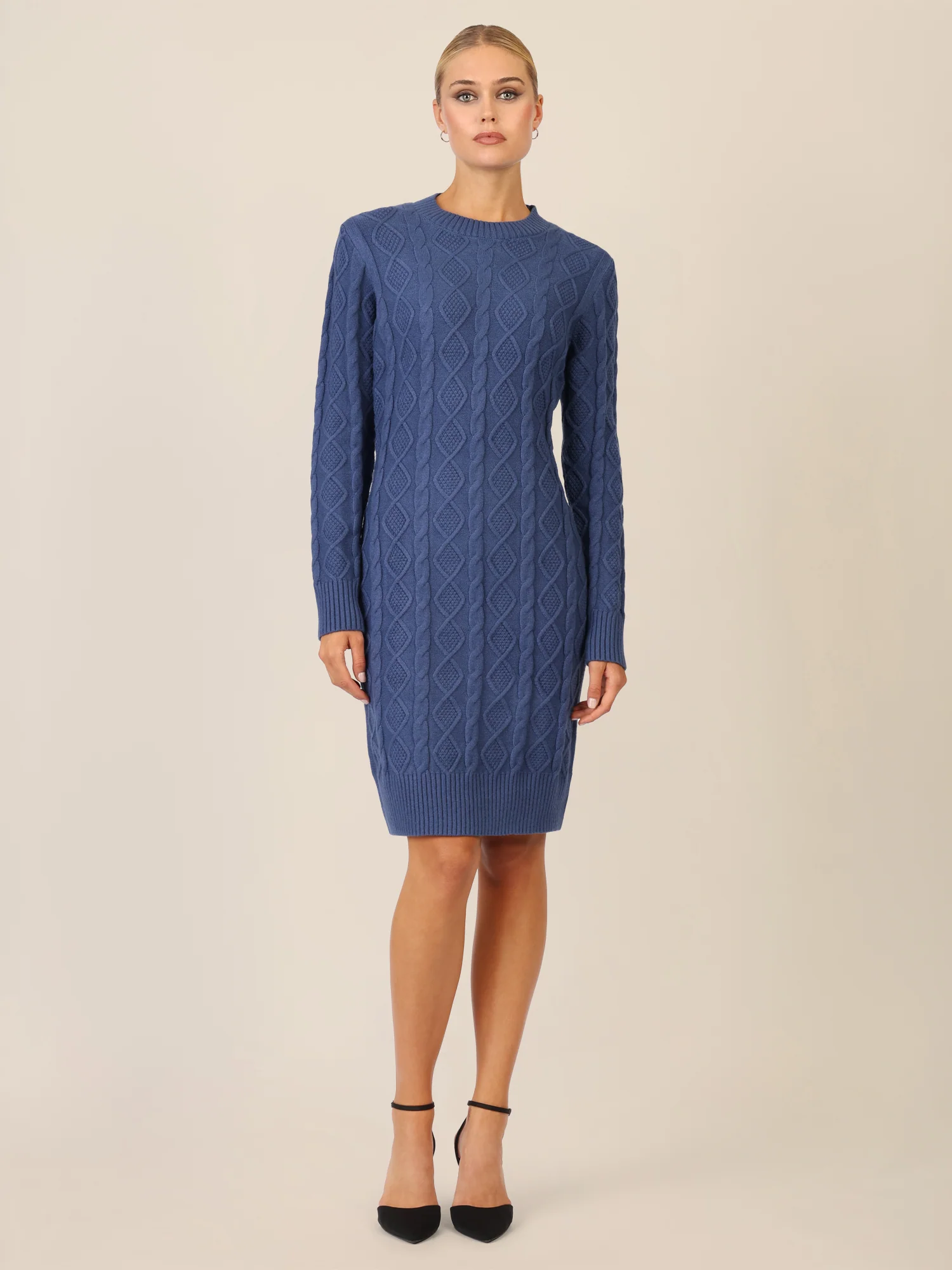 APART Strickkleid mit Strukturmuster und Rundhalsausschnitt | mittelblau - Image 6