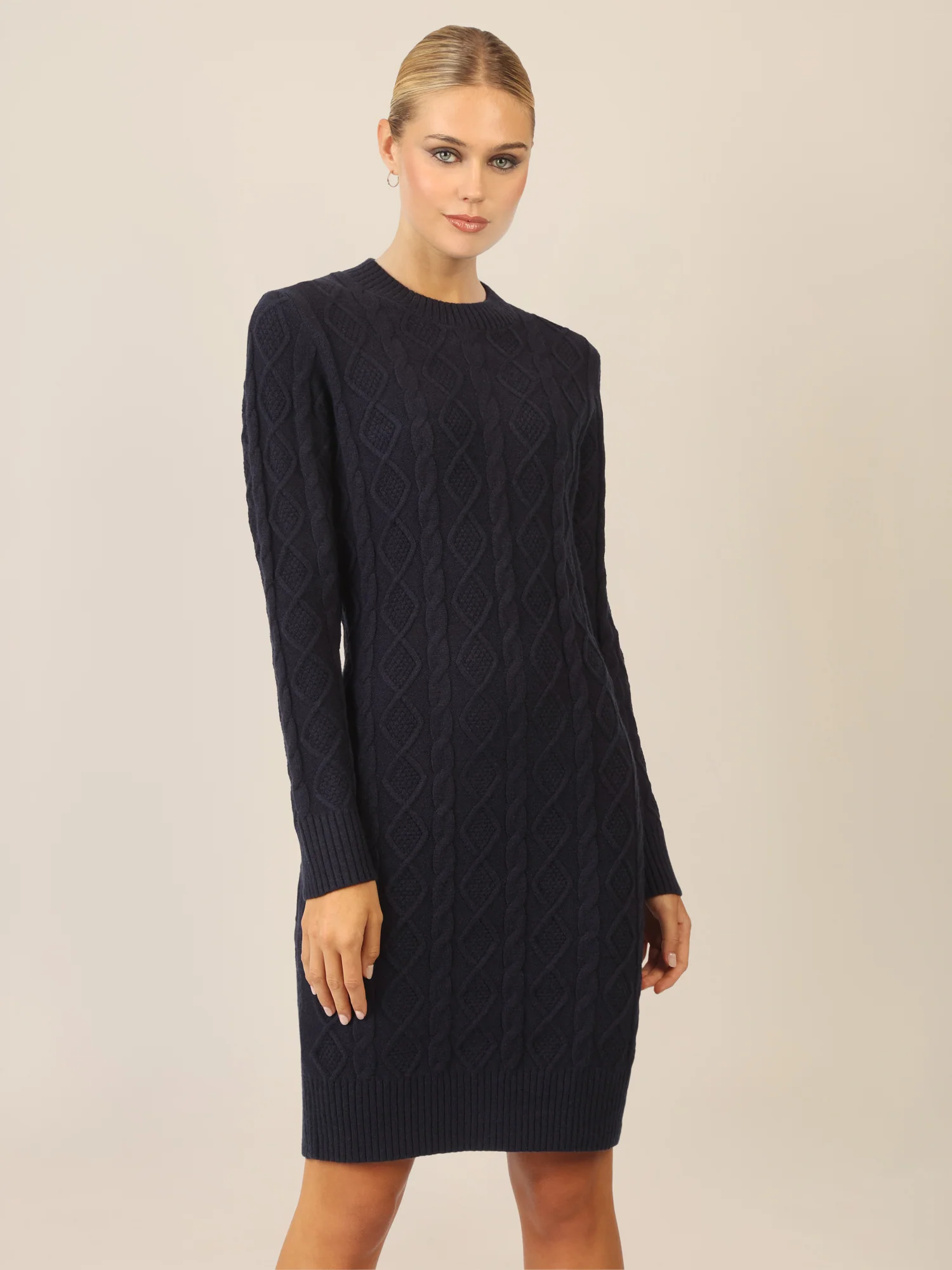 APART Strickkleid mit Strukturmuster und Rundhalsausschnitt | nachtblau - Image 4