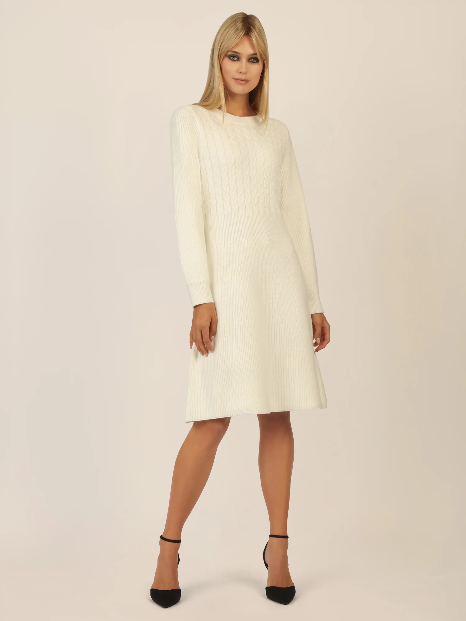 APART Strickkleid mit Zopfmuster | creme