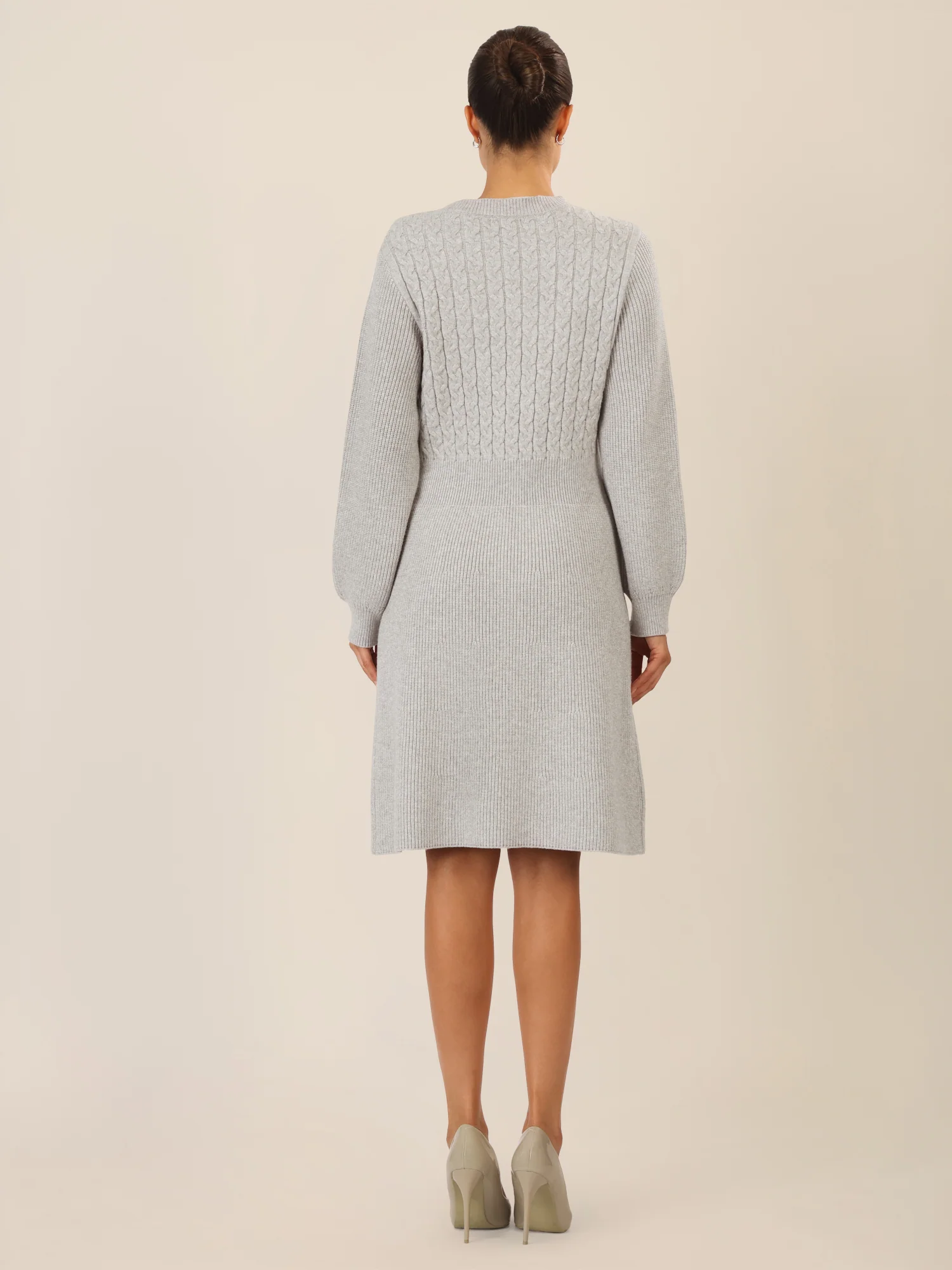 APART Strickkleid mit Zopfmuster | graumeliert - Image 2